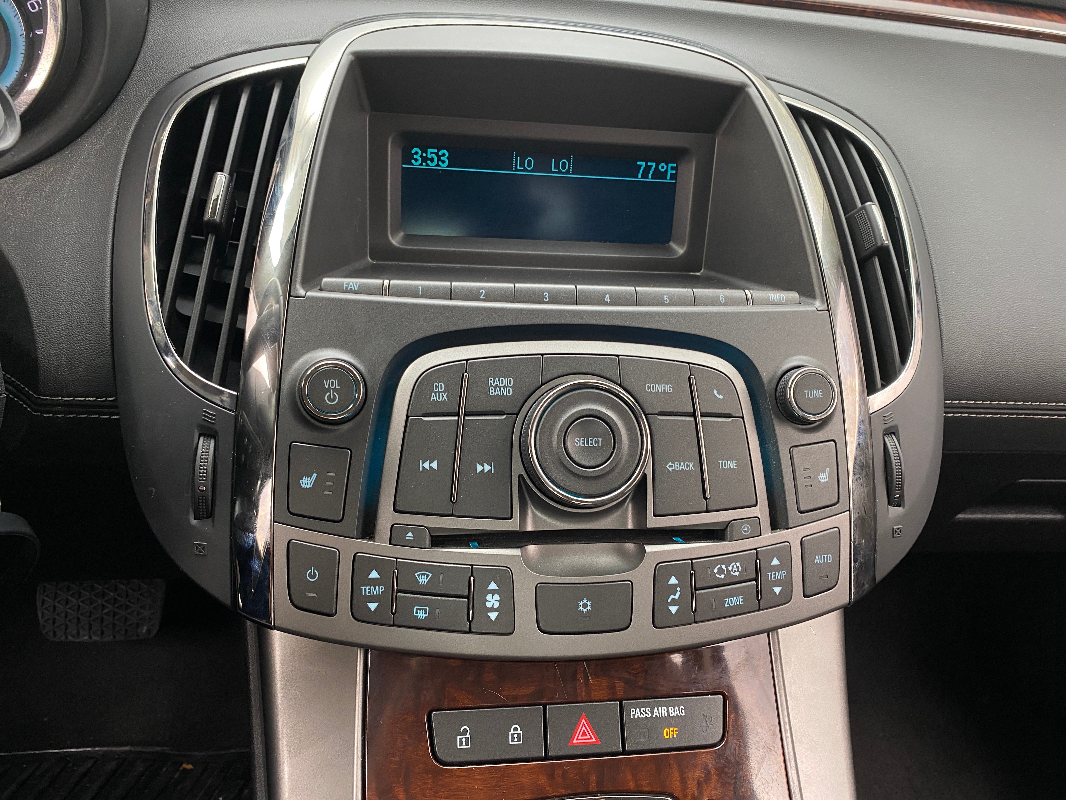 2011 Buick LaCrosse CXL 3