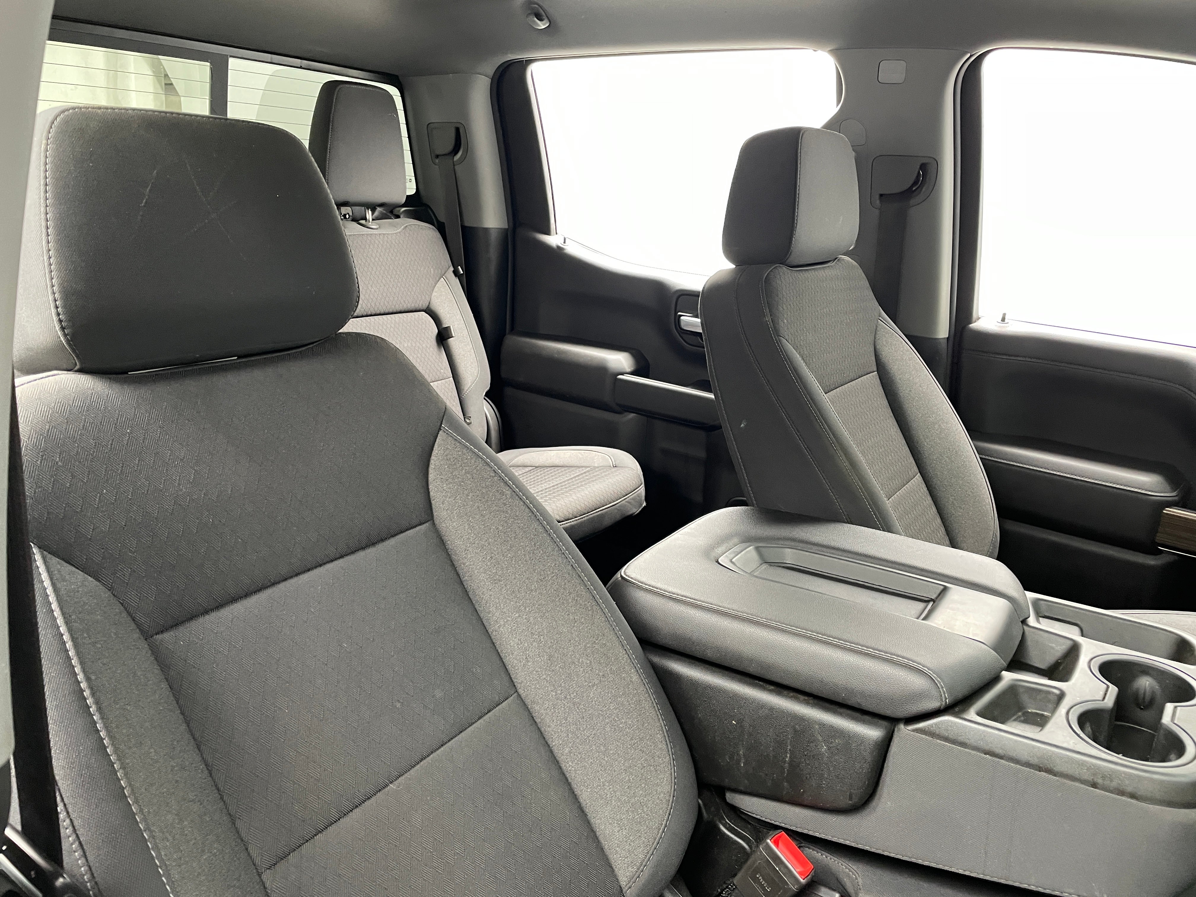 2021 Chevrolet Silverado 1500 LT 2