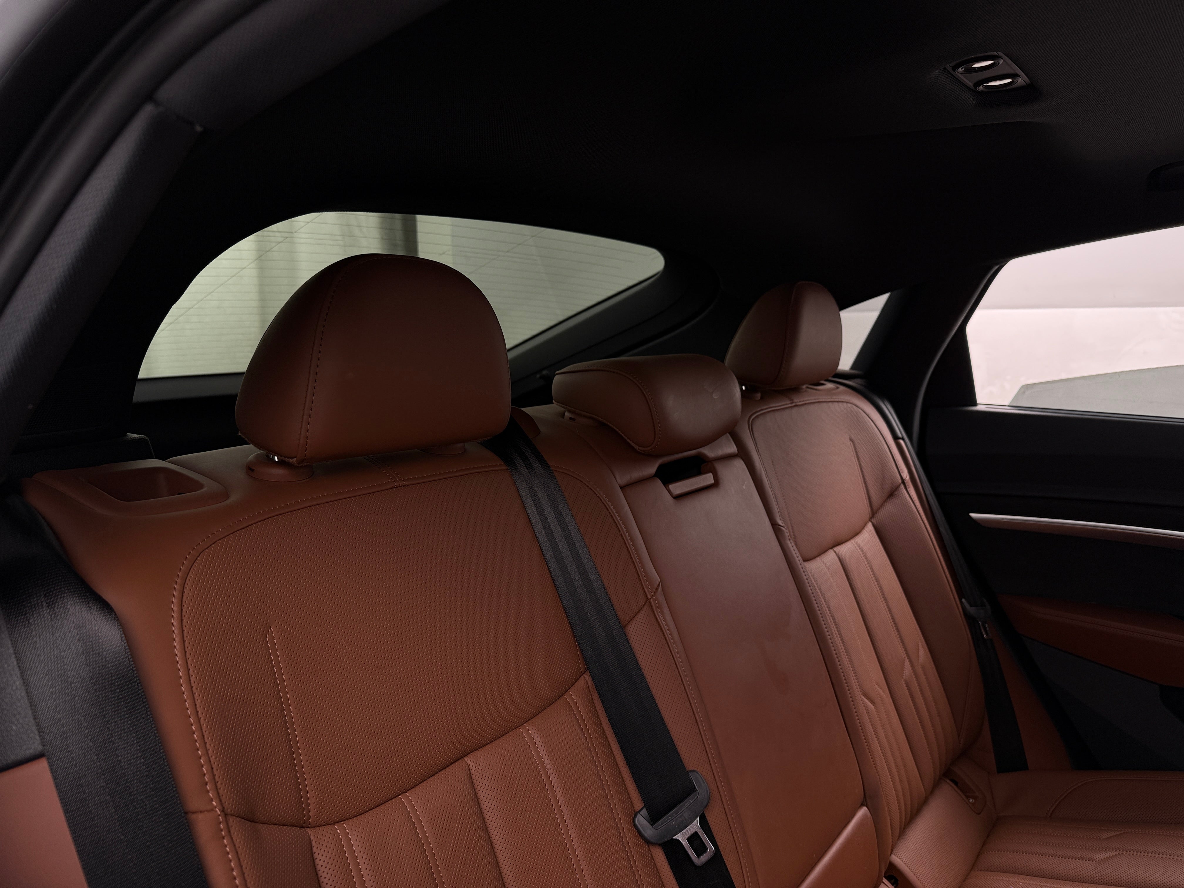 2021 Audi e-tron S Prestige 5