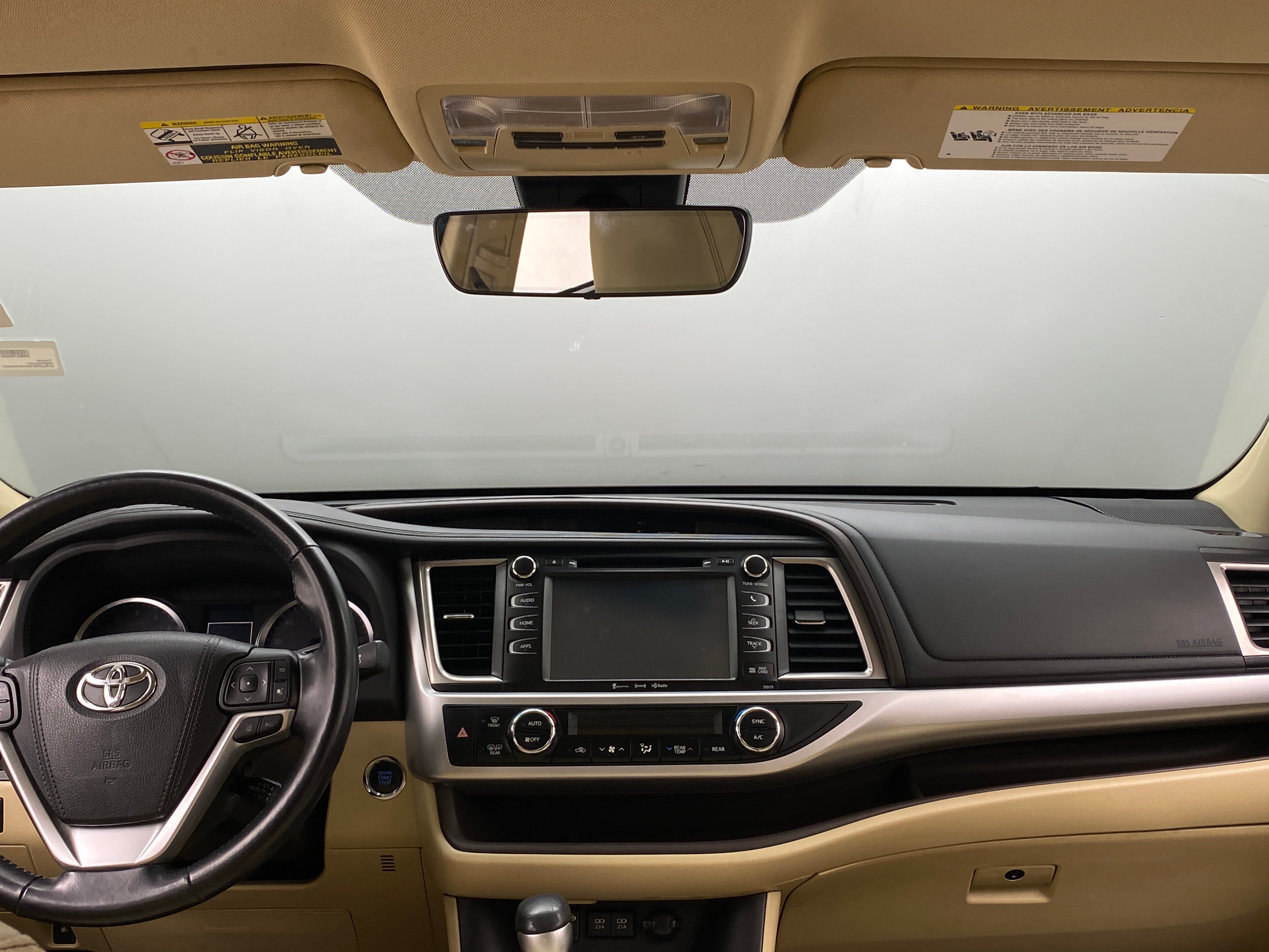2017 Toyota Highlander XLE 2