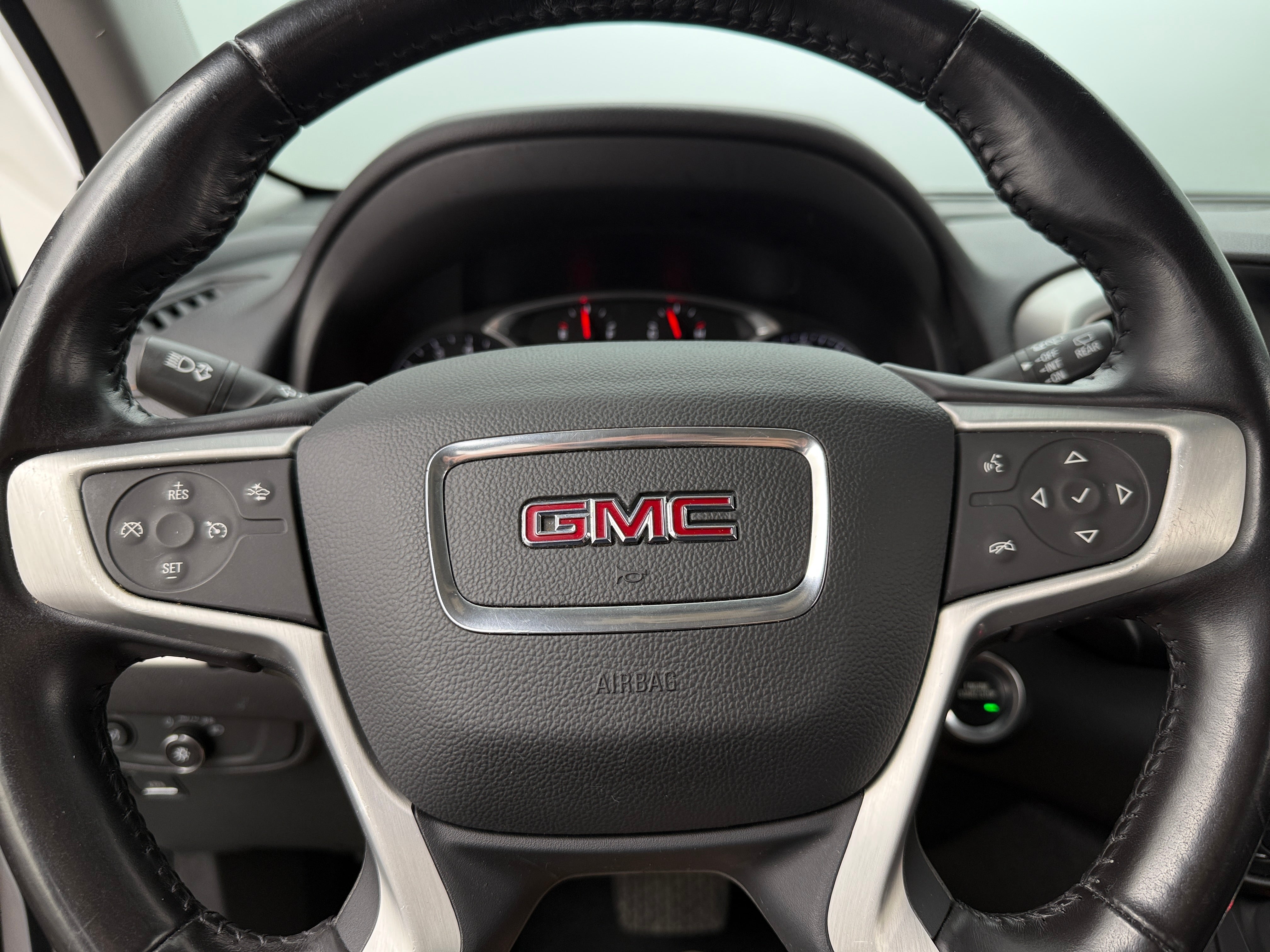 2020 GMC Terrain SLE 5