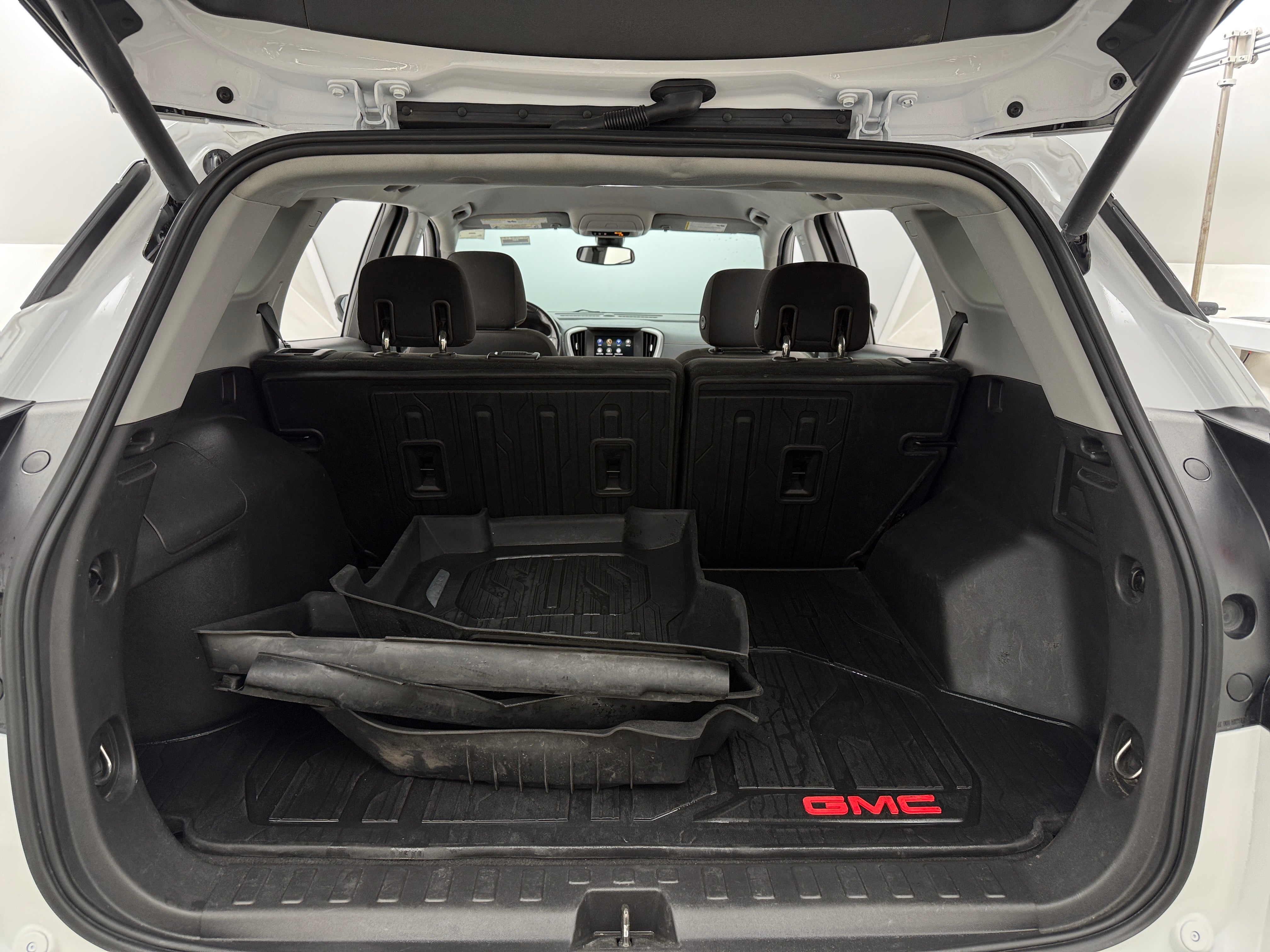 2020 GMC Terrain SLE 7