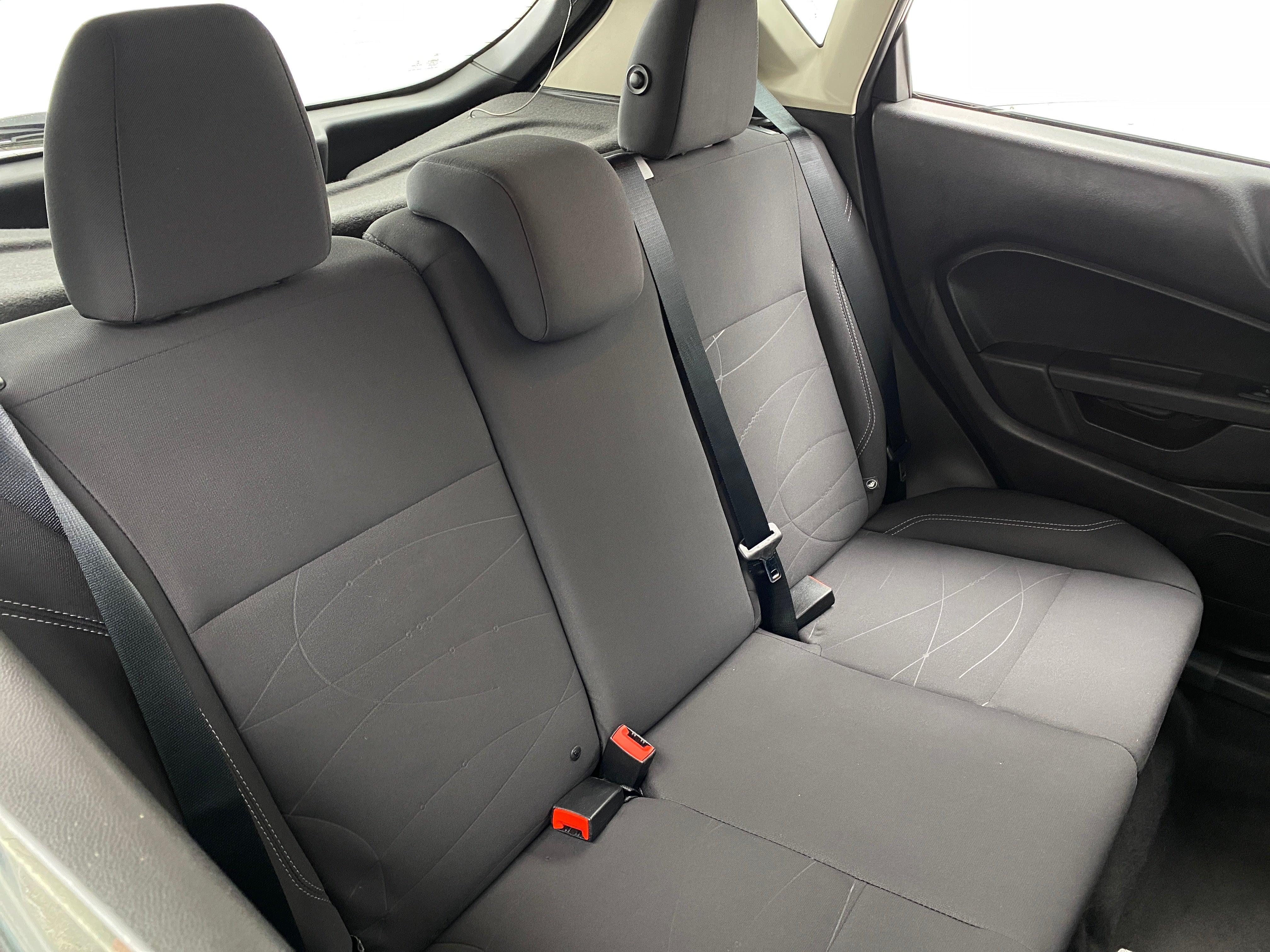 2018 Ford Fiesta SE 6