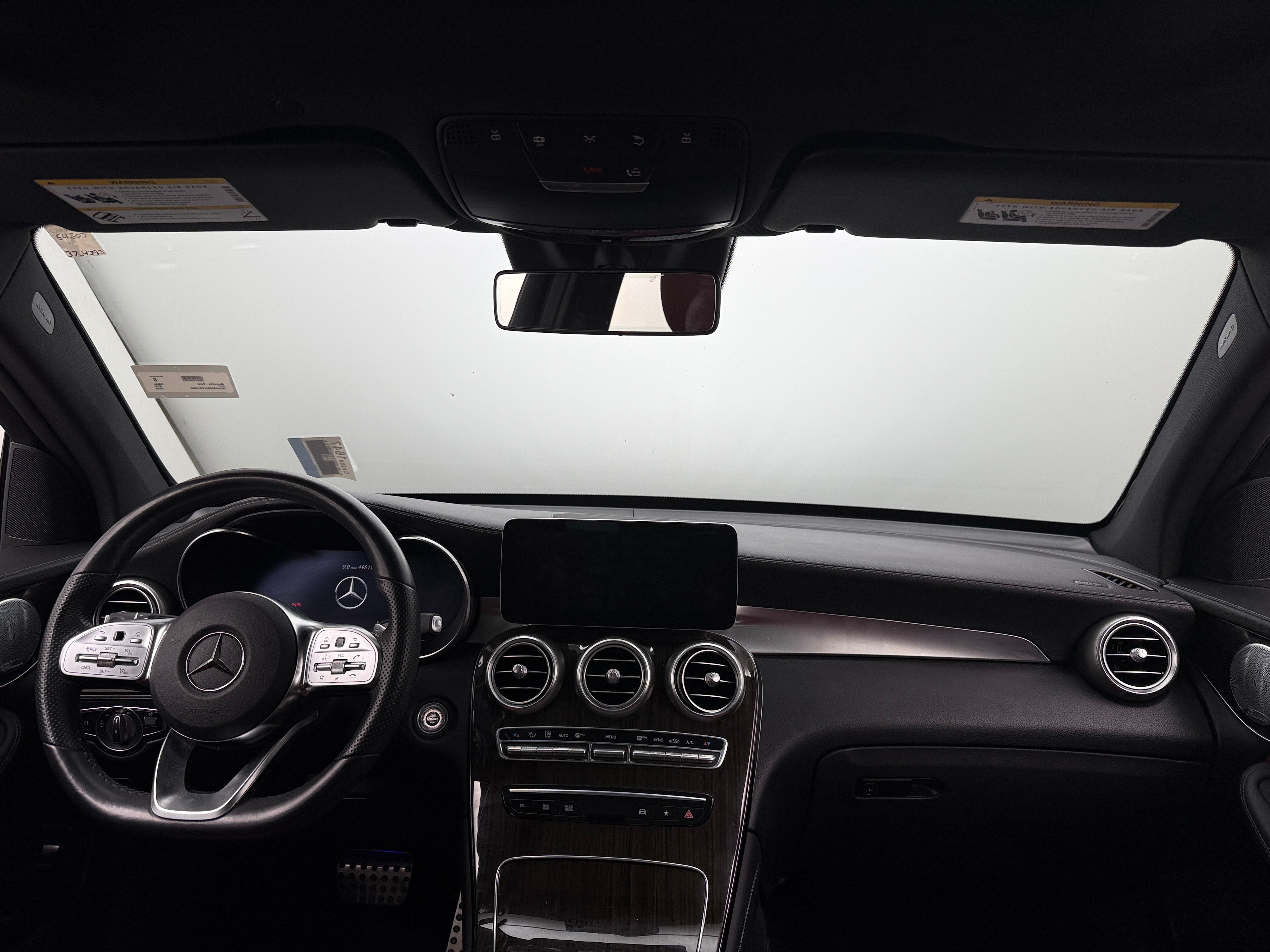 2020 Mercedes-Benz GLC 300 2