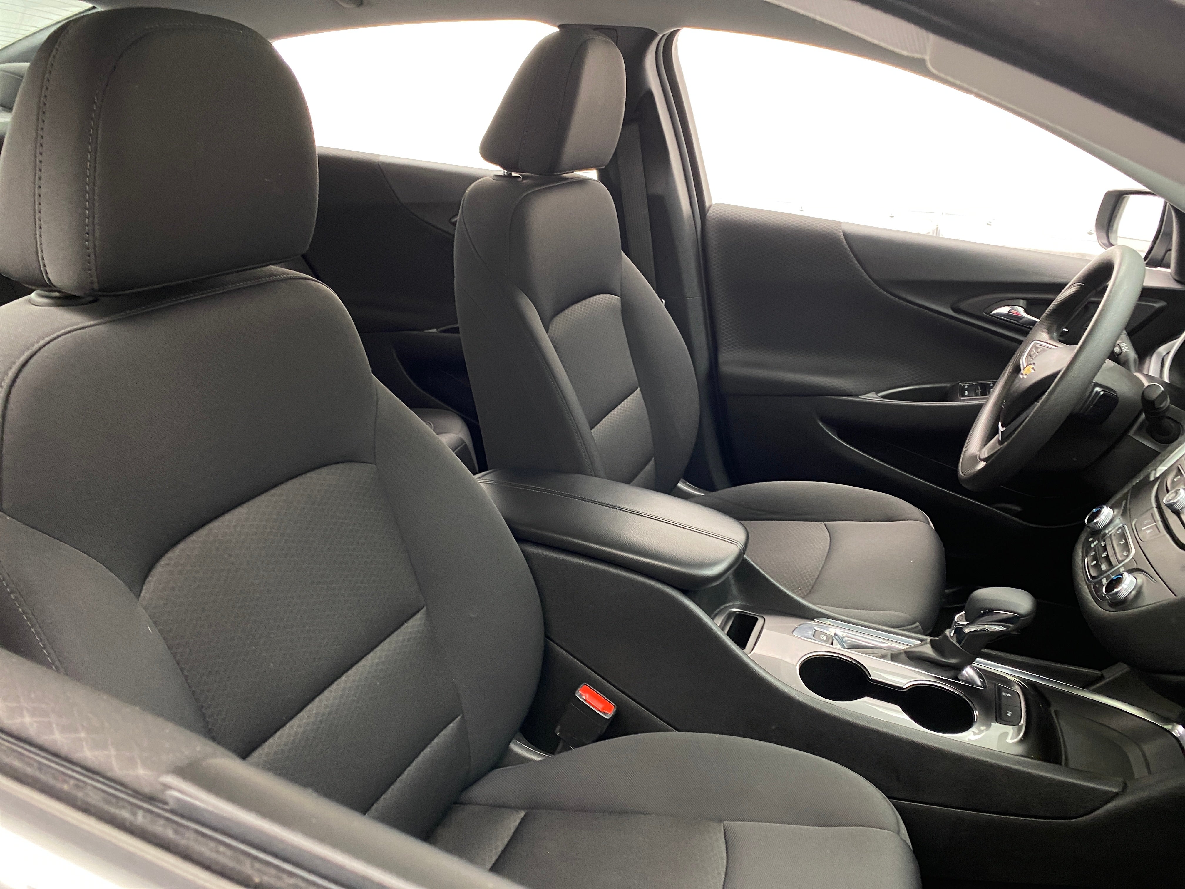 2023 Chevrolet Malibu LT 2