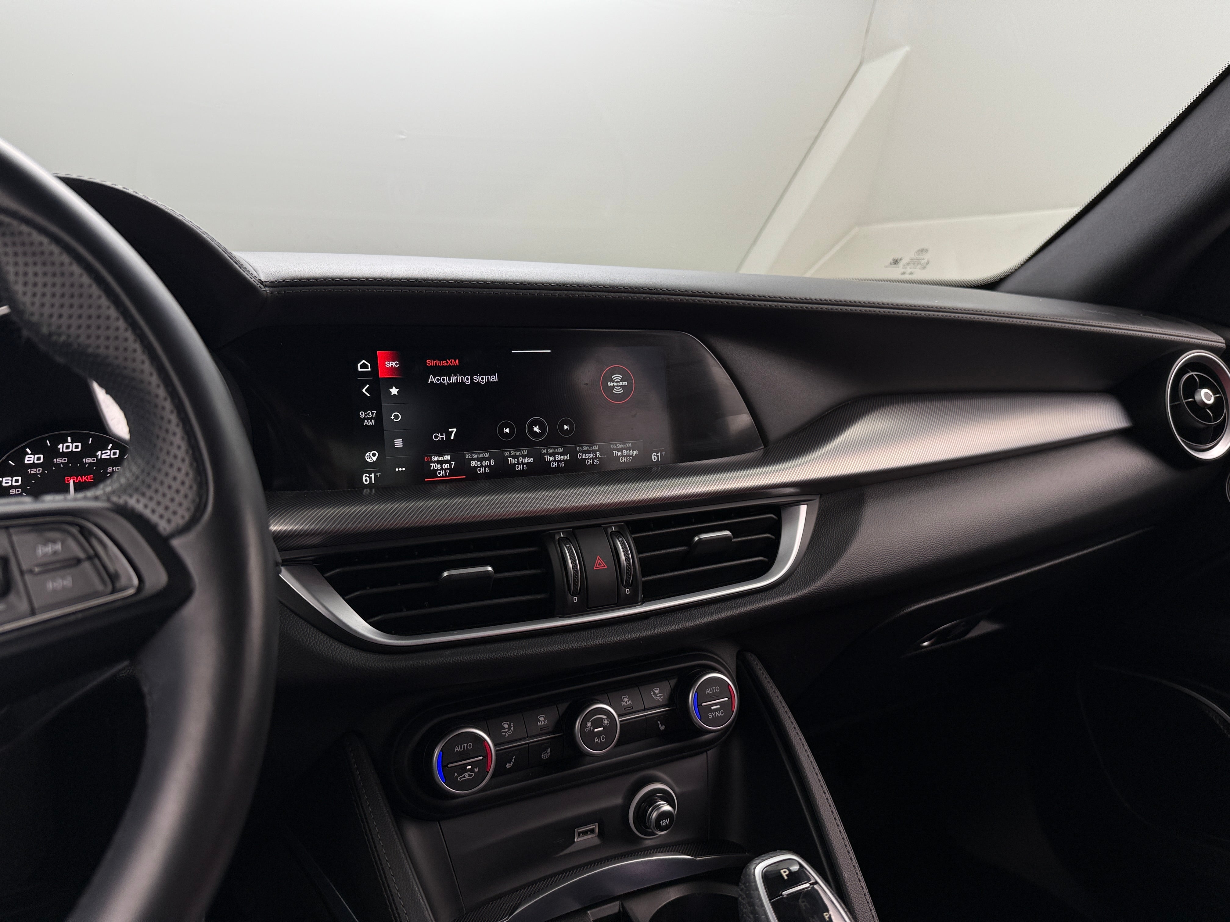 2022 Alfa Romeo Stelvio Ti 3