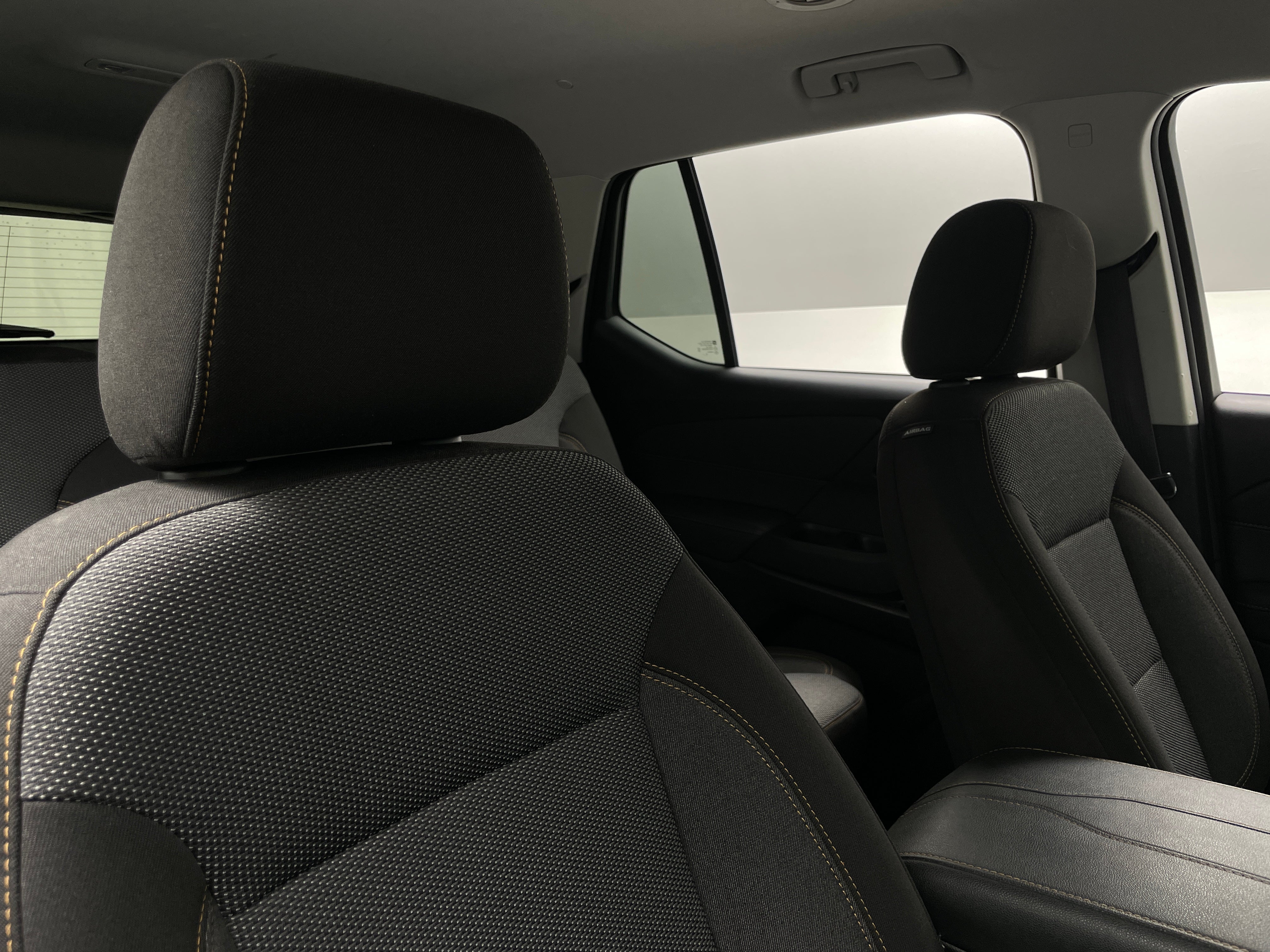 2021 Chevrolet Traverse LS 2