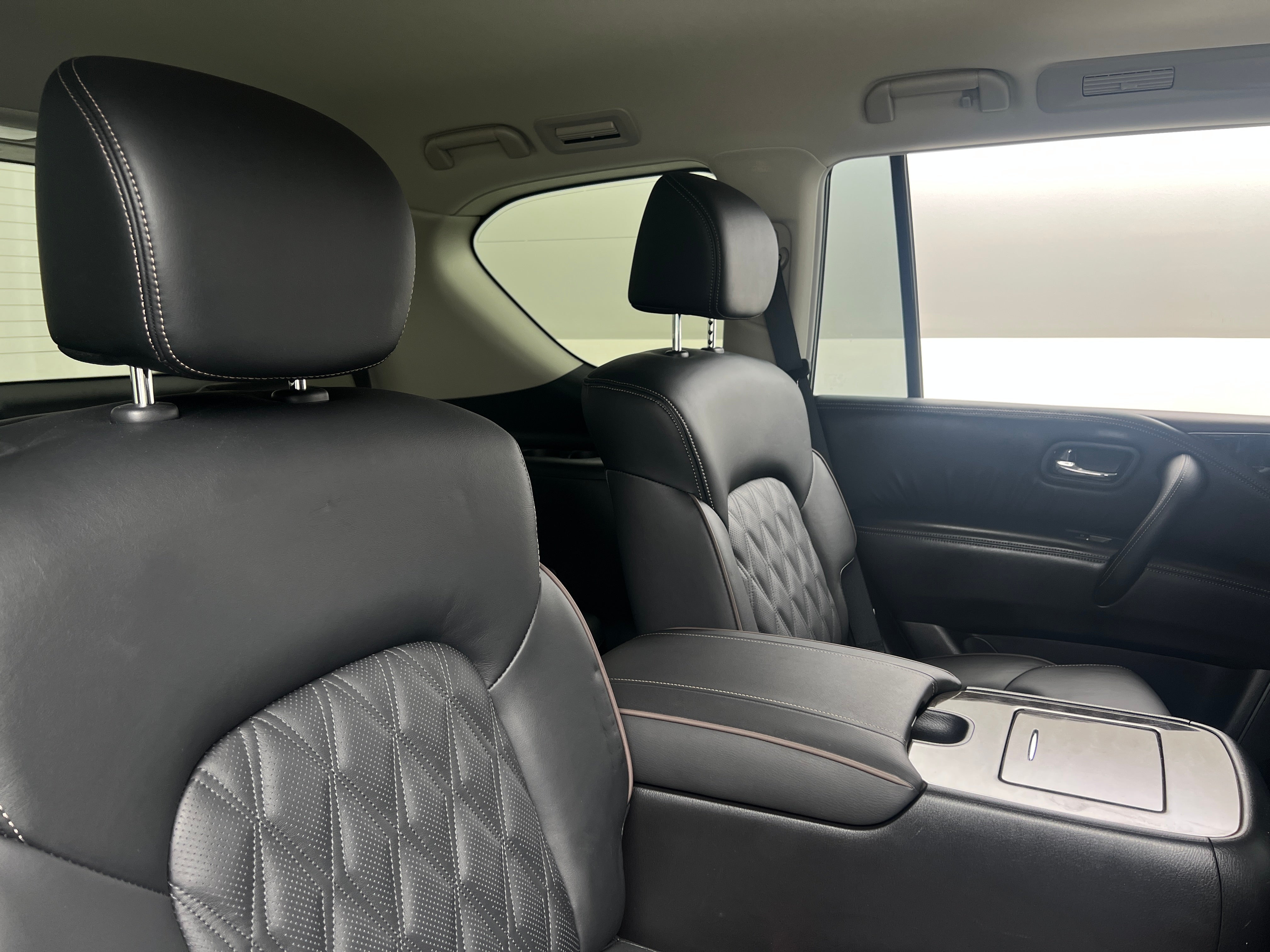 2024 Nissan Armada Platinum Edition 5