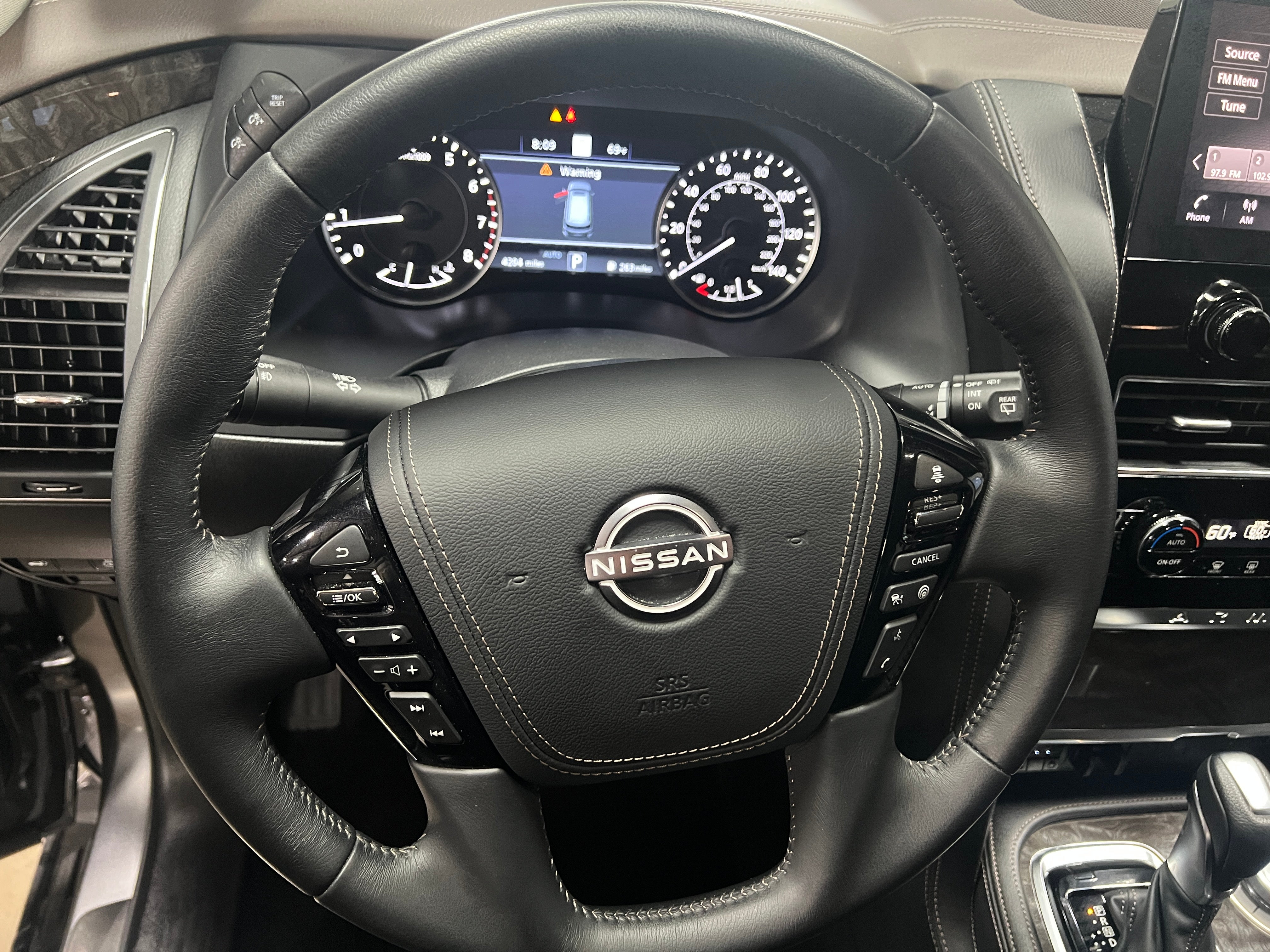 2024 Nissan Armada Platinum Edition 4