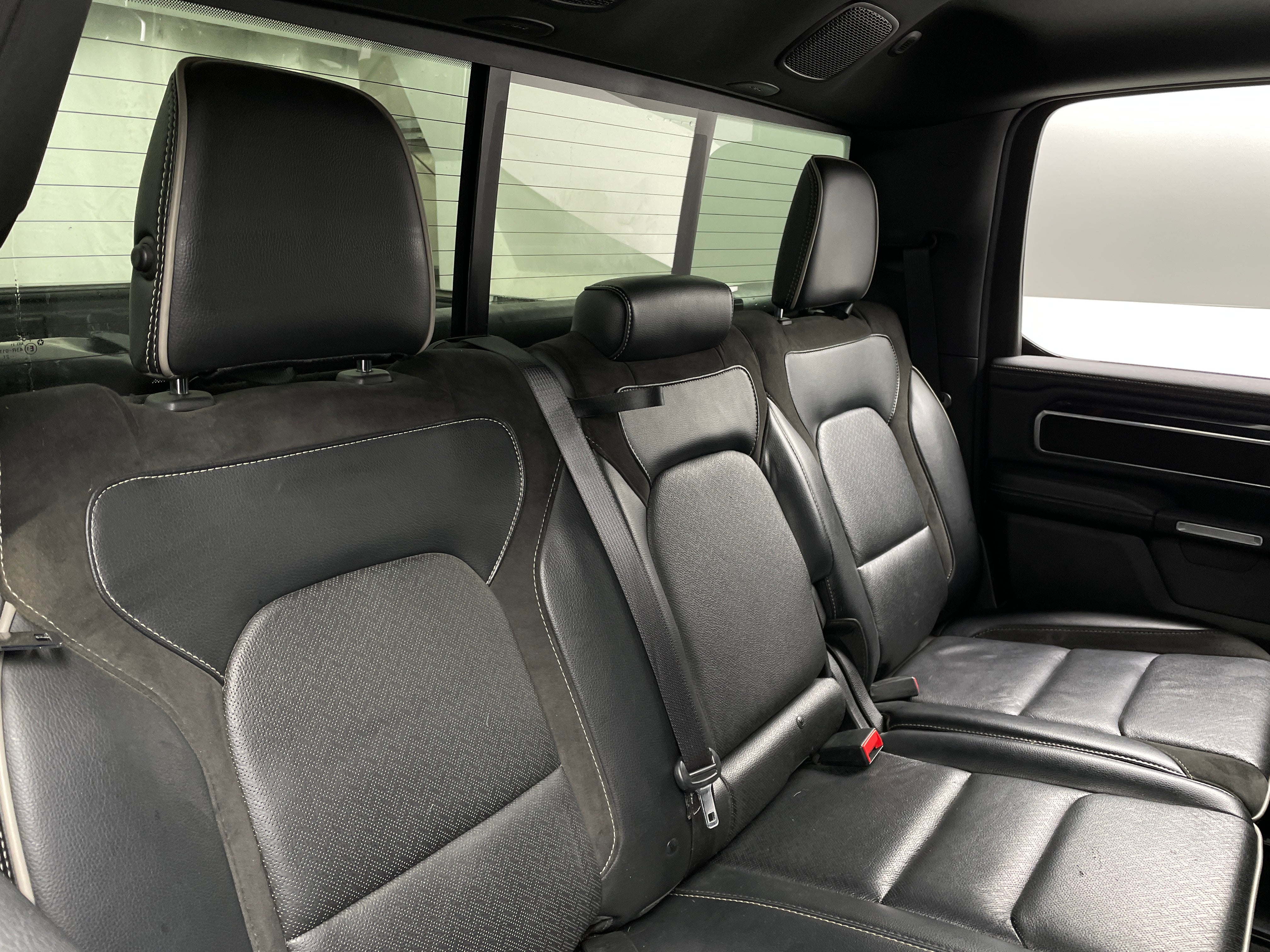2022 RAM 1500 Laramie 5
