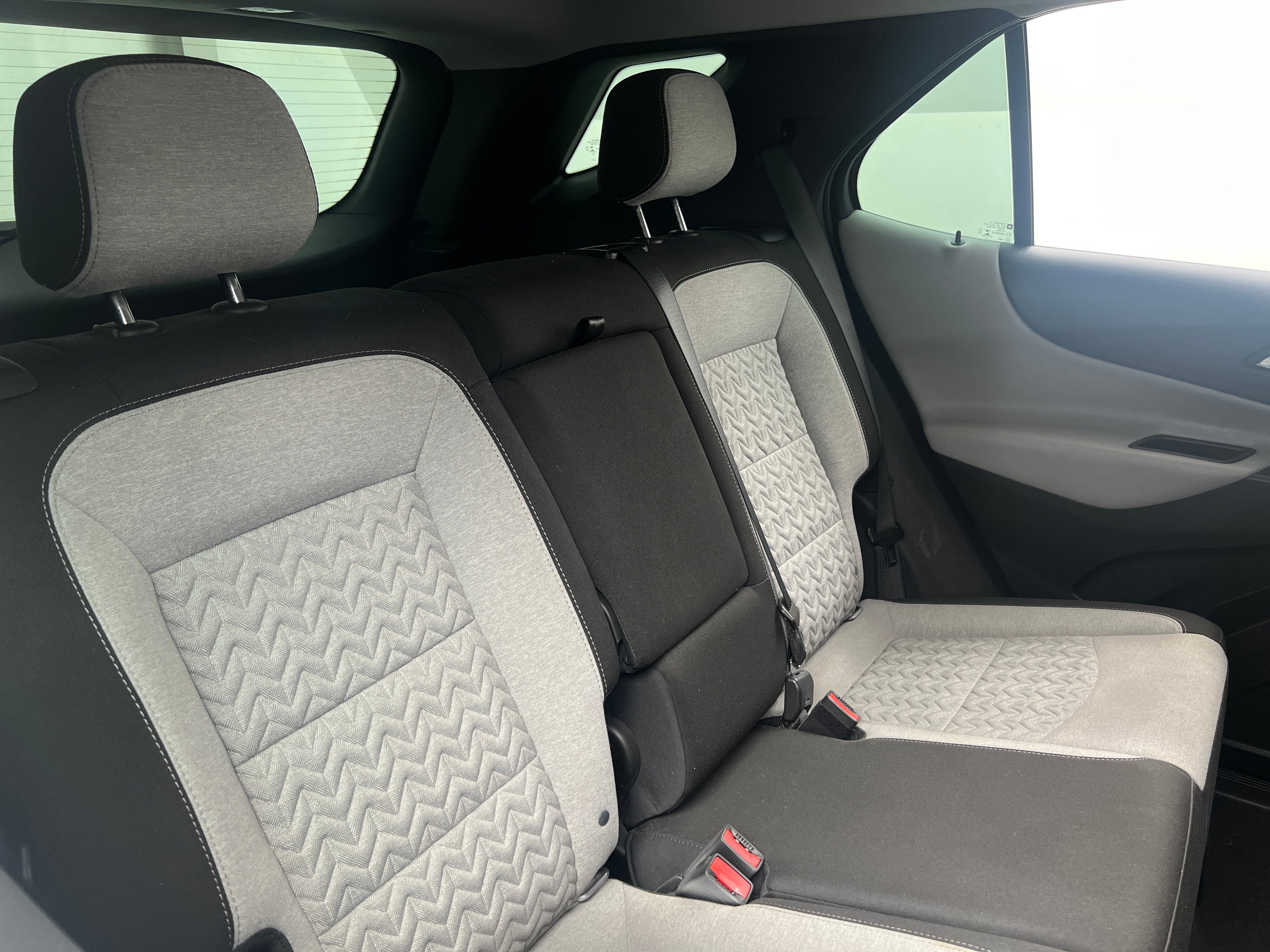 2023 Chevrolet Equinox LS 6