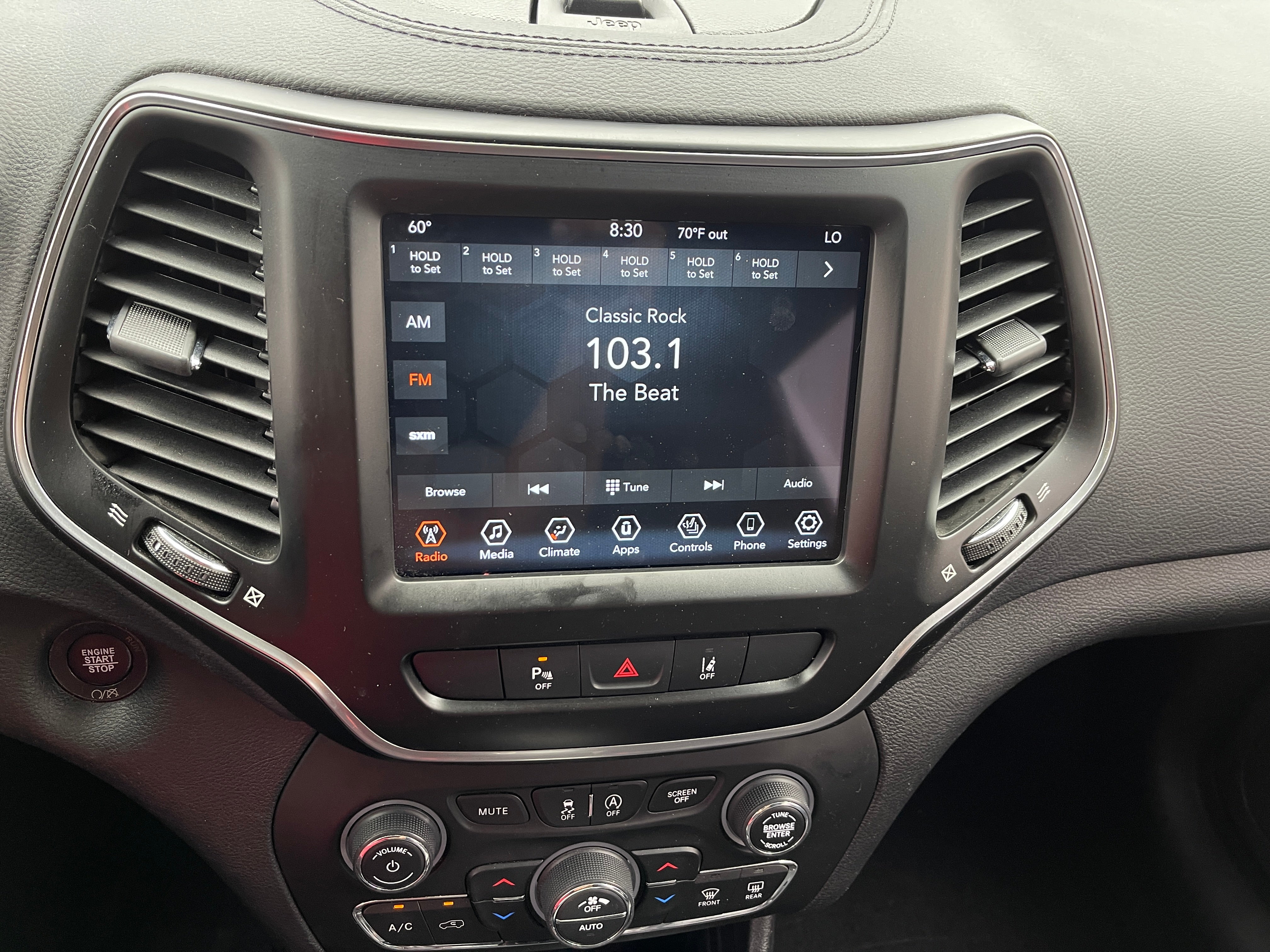 2021 Jeep Cherokee 80th Anniversary 3