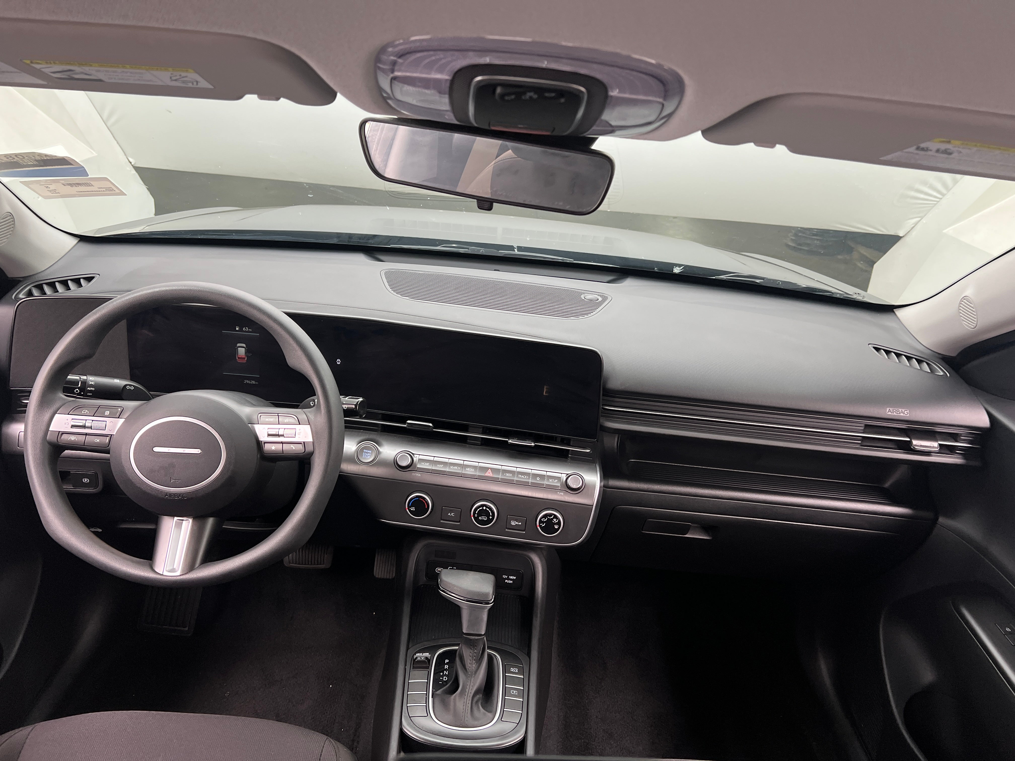 2024 Hyundai Kona SE 3