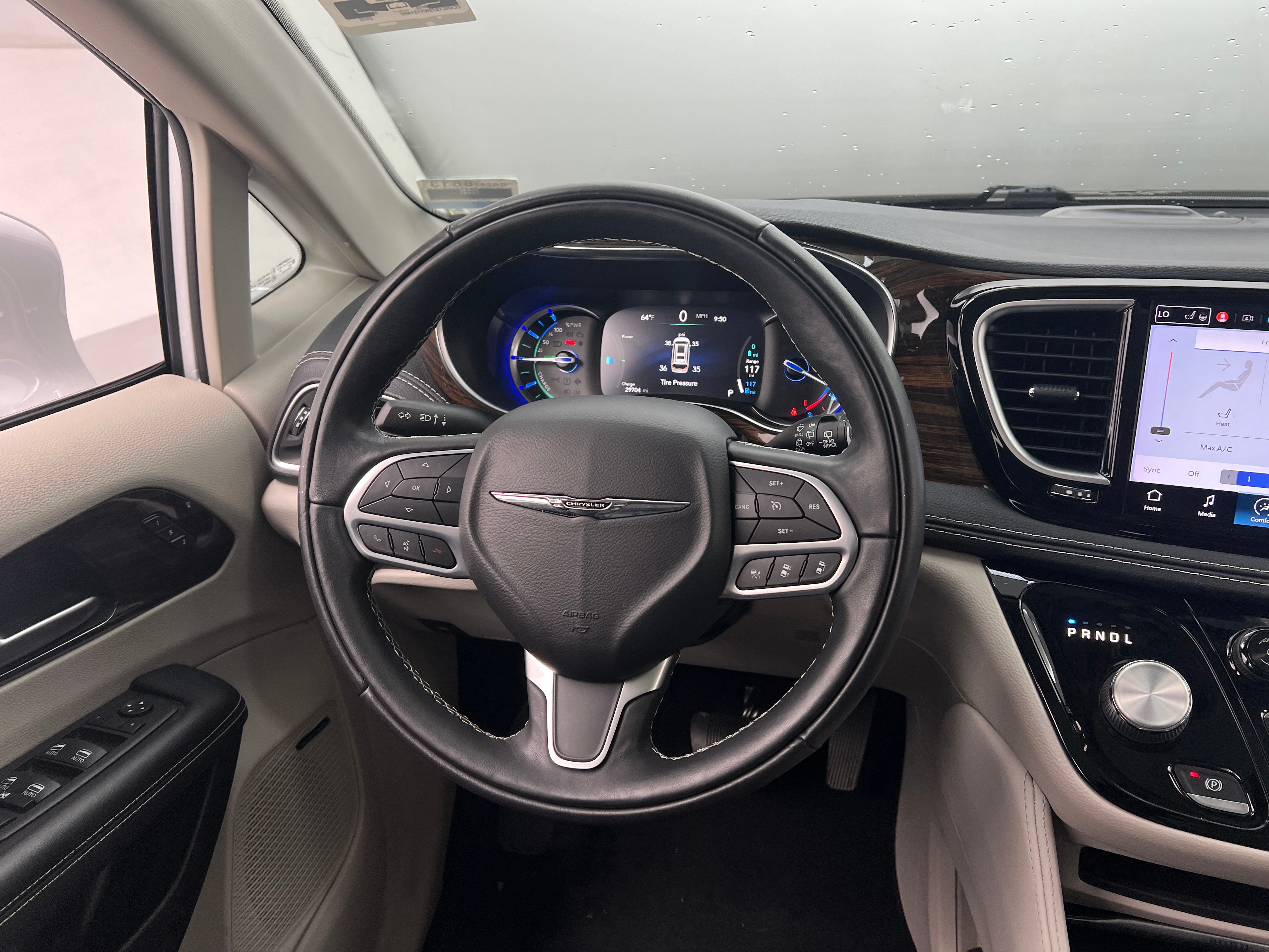 2022 Chrysler Pacifica Hybrid Limited 5