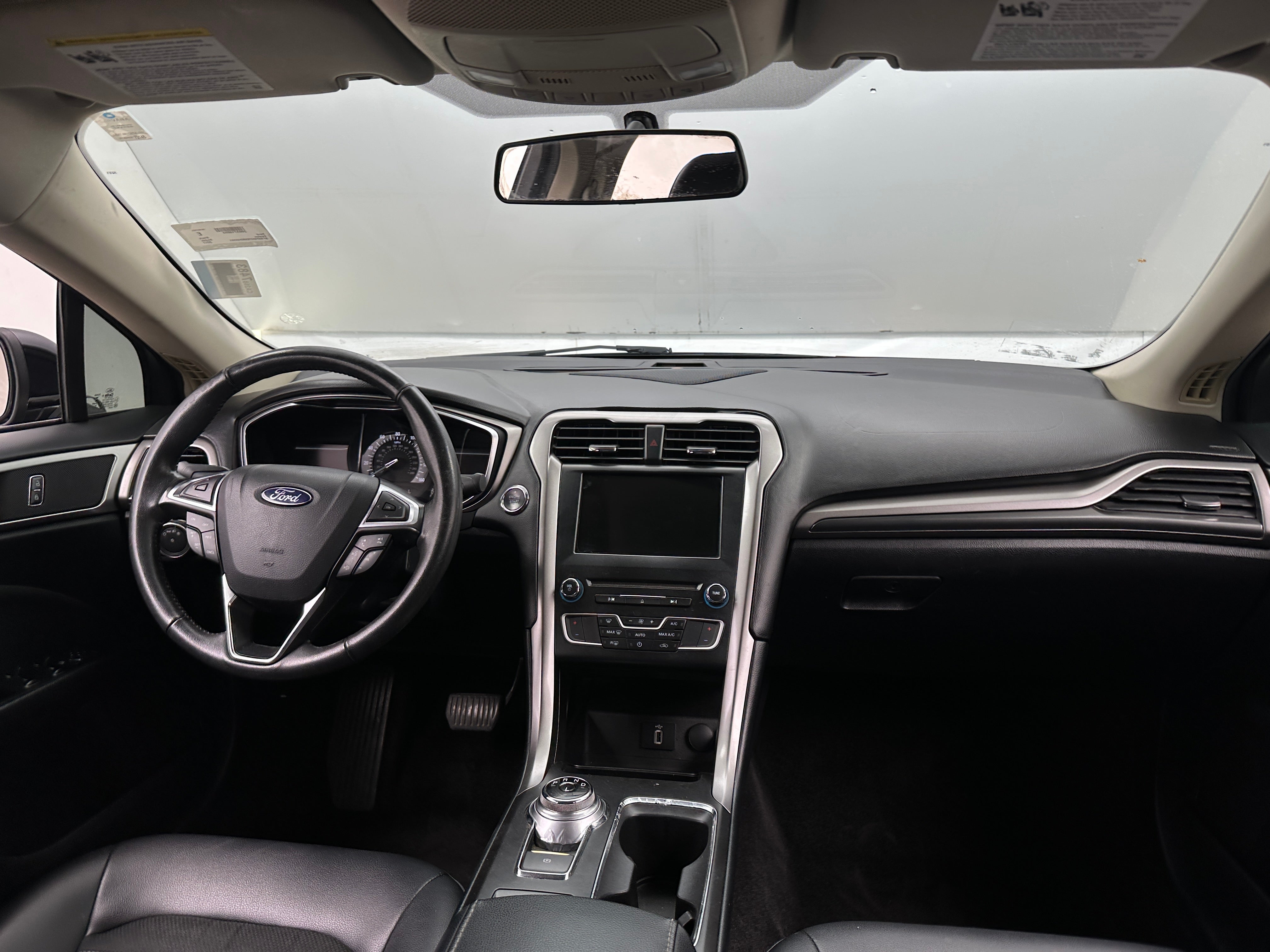 2017 Ford Fusion SE 2