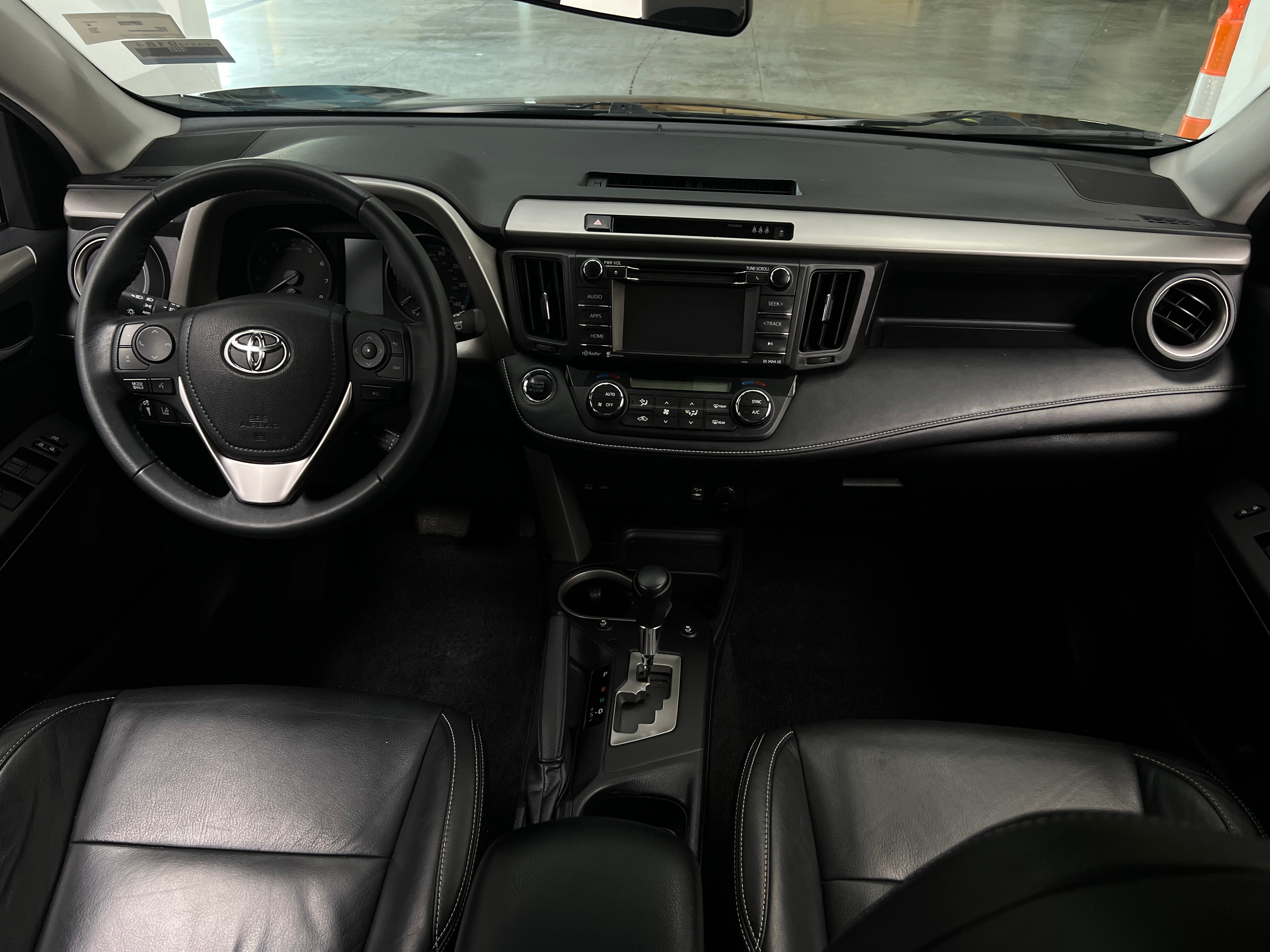 2017 Toyota RAV4 XLE 2