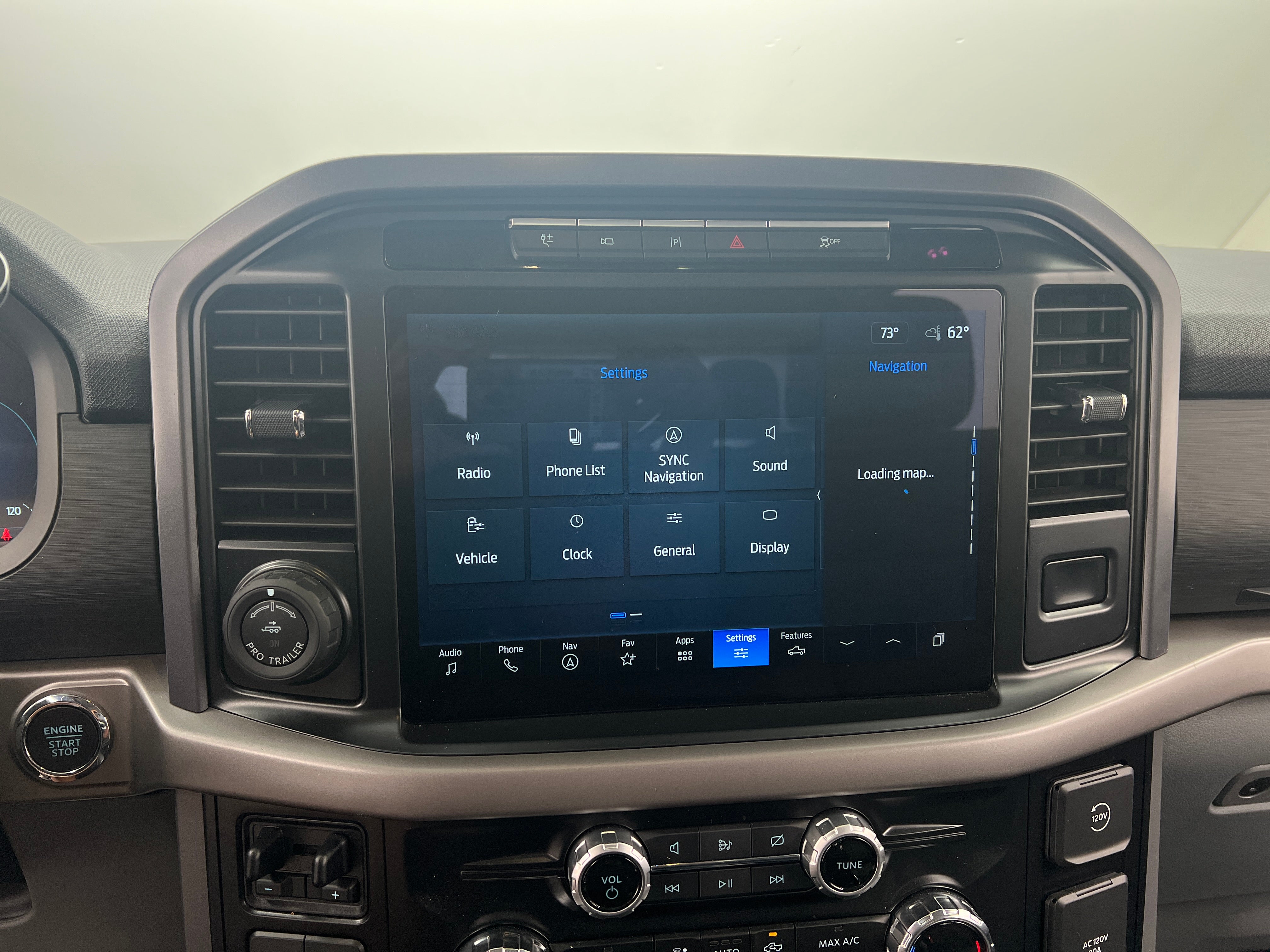 2024 Ford Econoline E-150 4