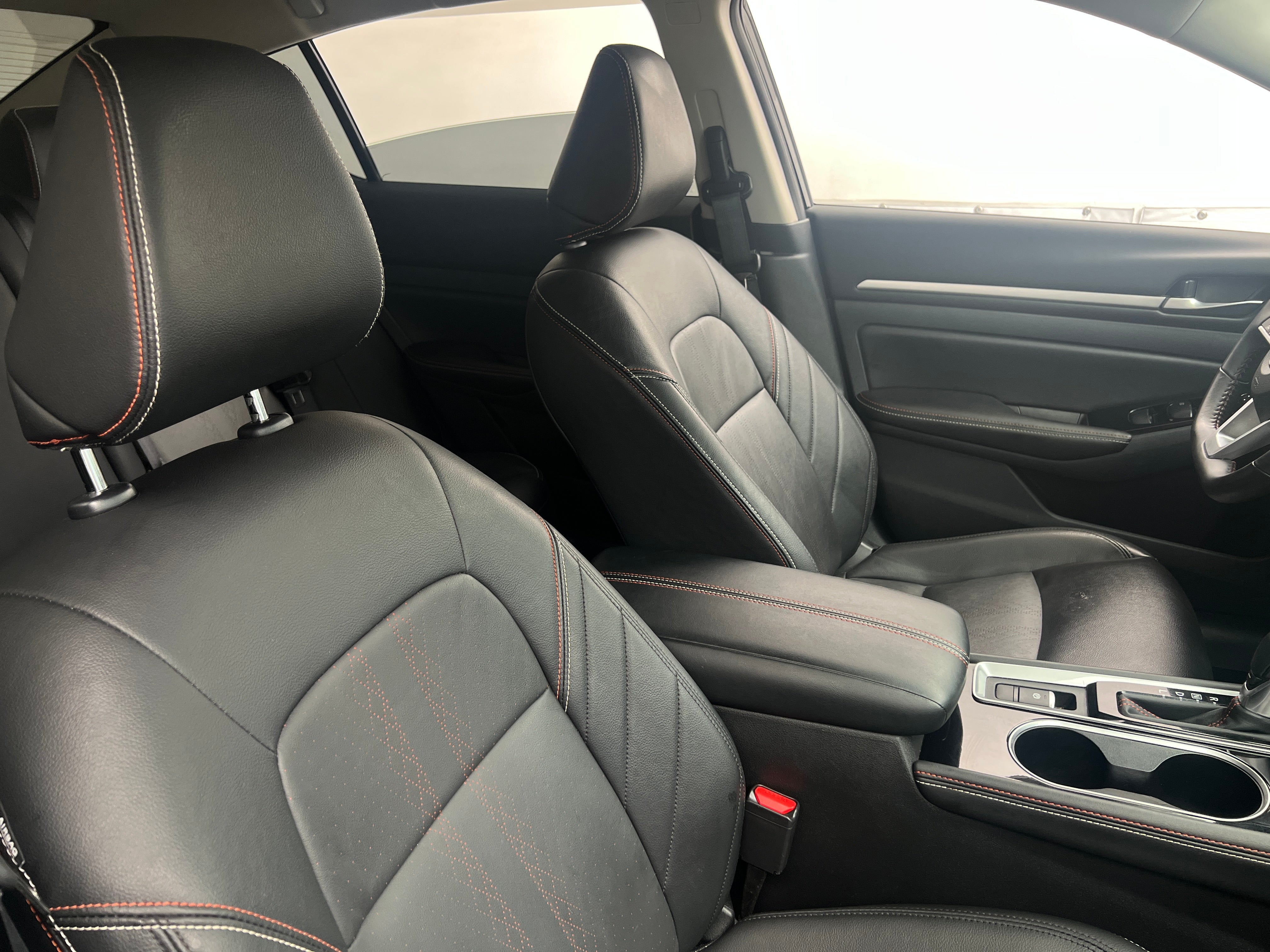 2024 Nissan Altima SR 2