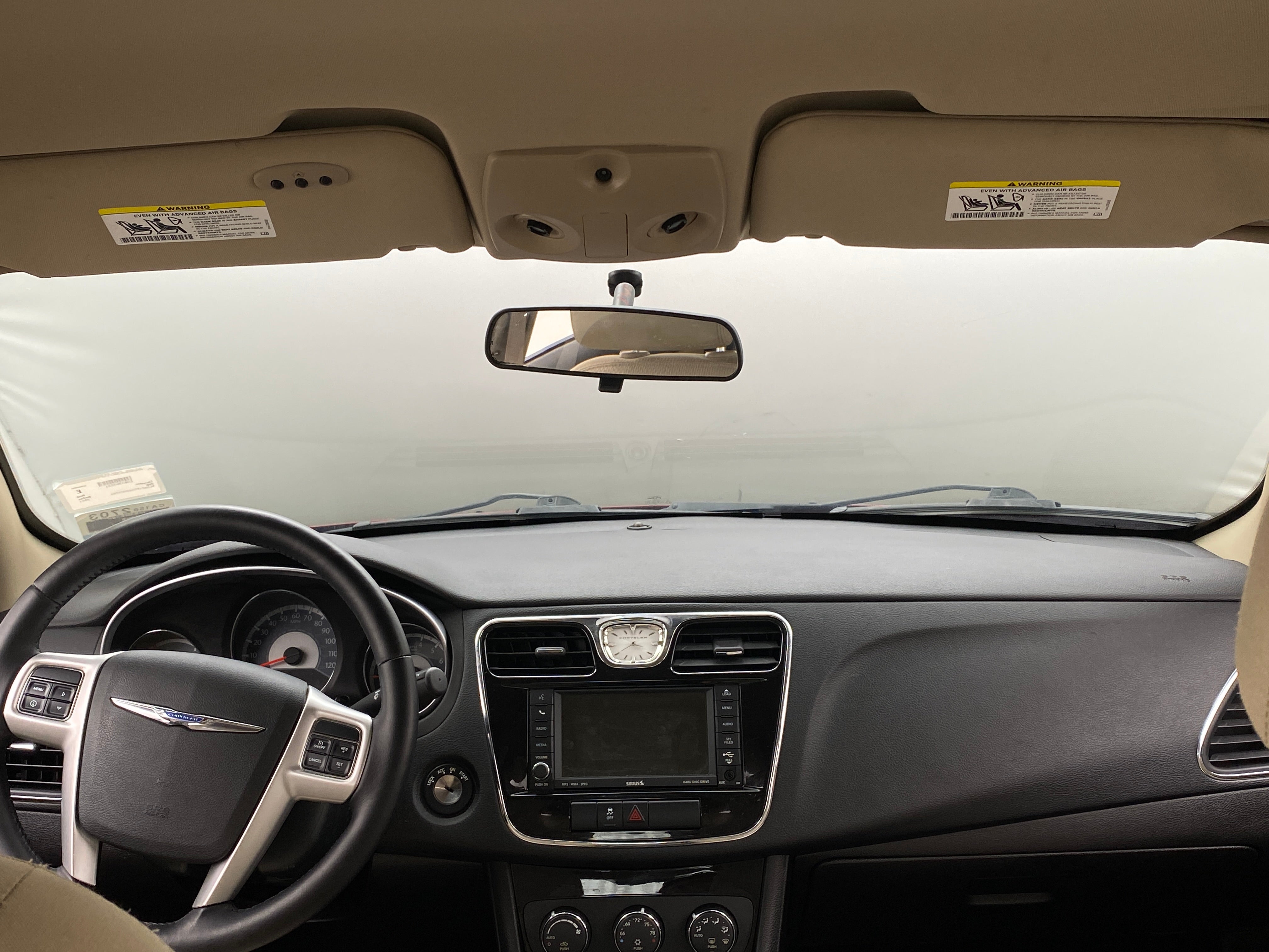 2011 Chrysler 200 Touring 3