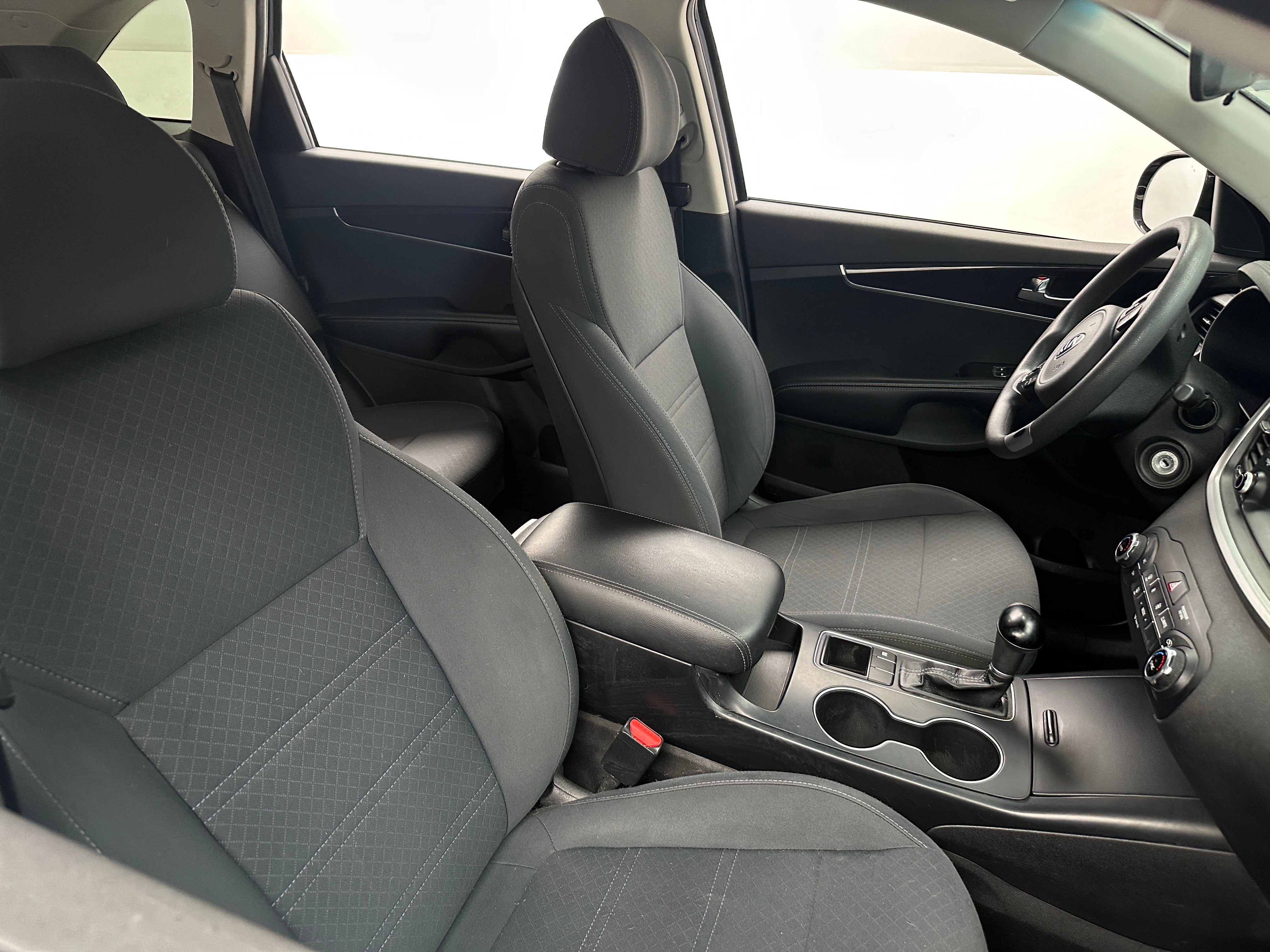 2018 Kia Sorento LX 2