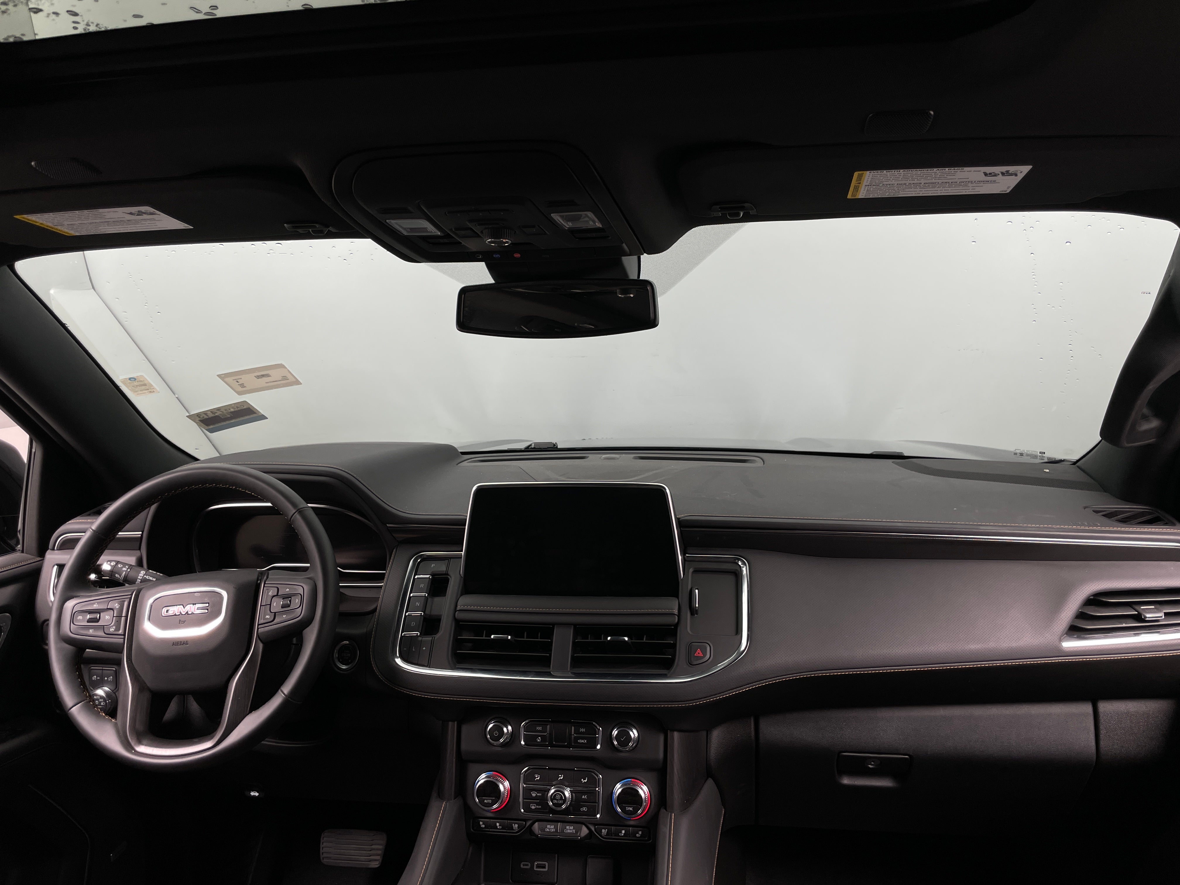 2024 GMC Yukon AT4 2