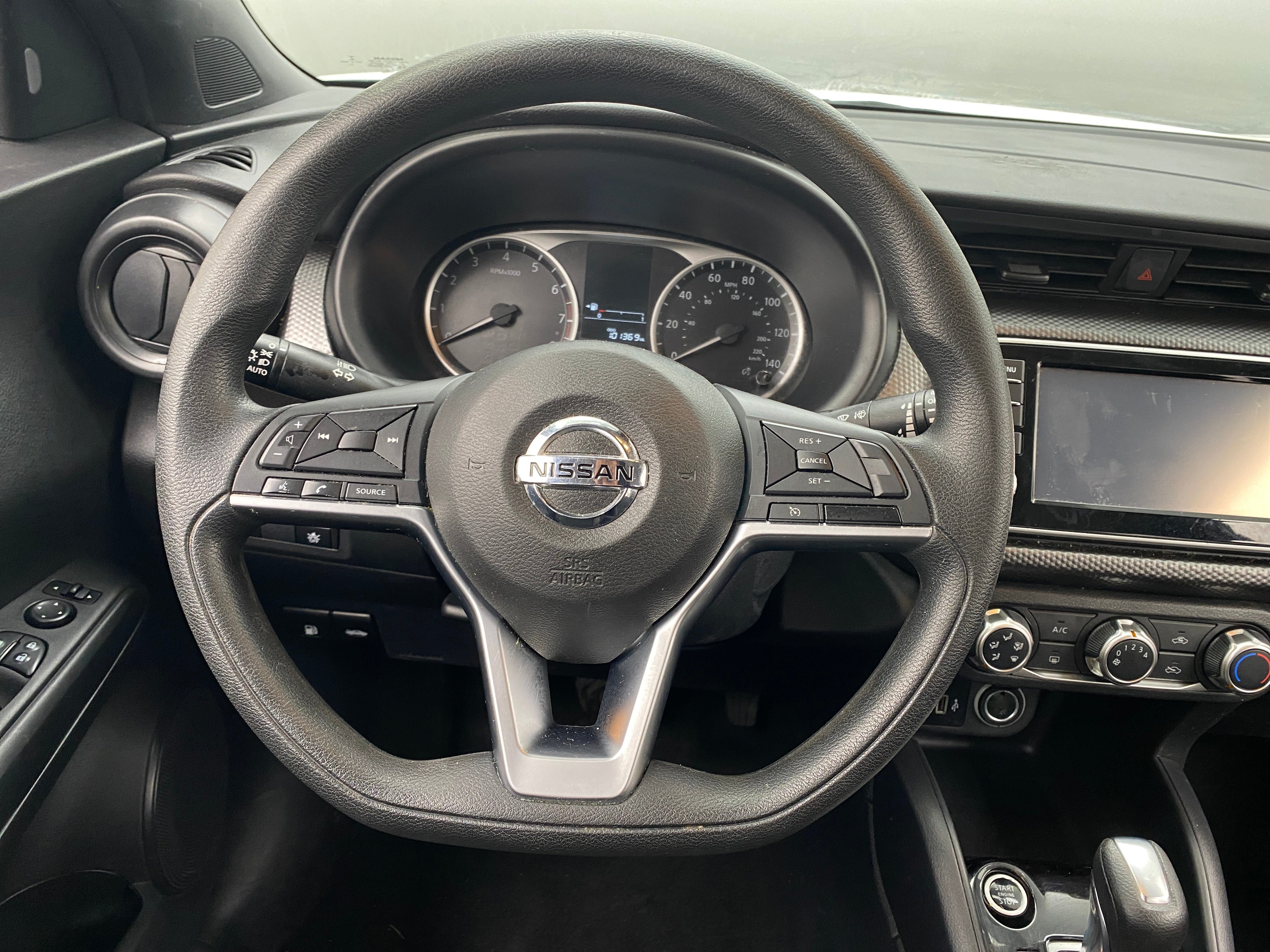 2020 Nissan Kicks S 5