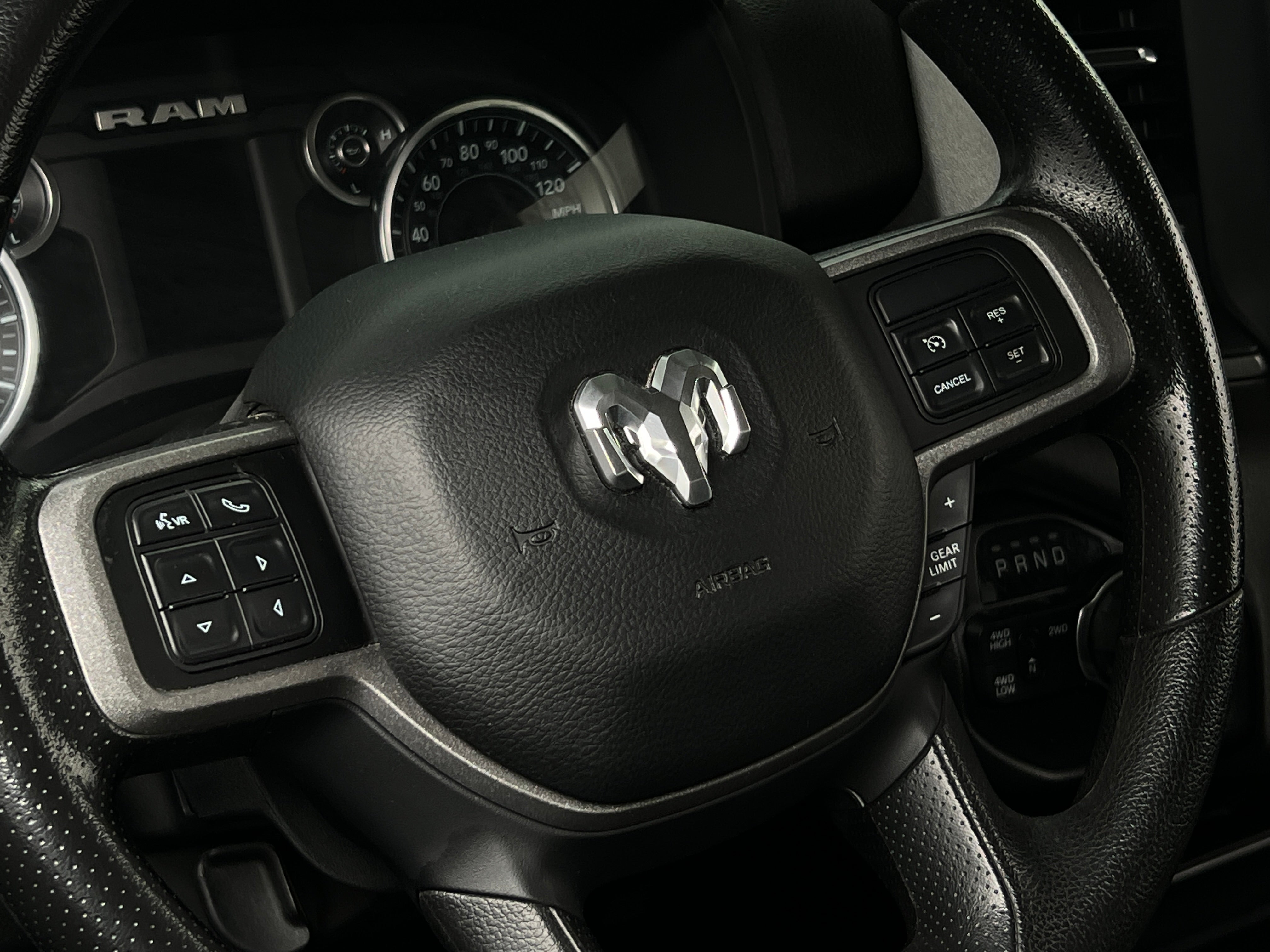 2020 RAM 2500 Tradesman 3