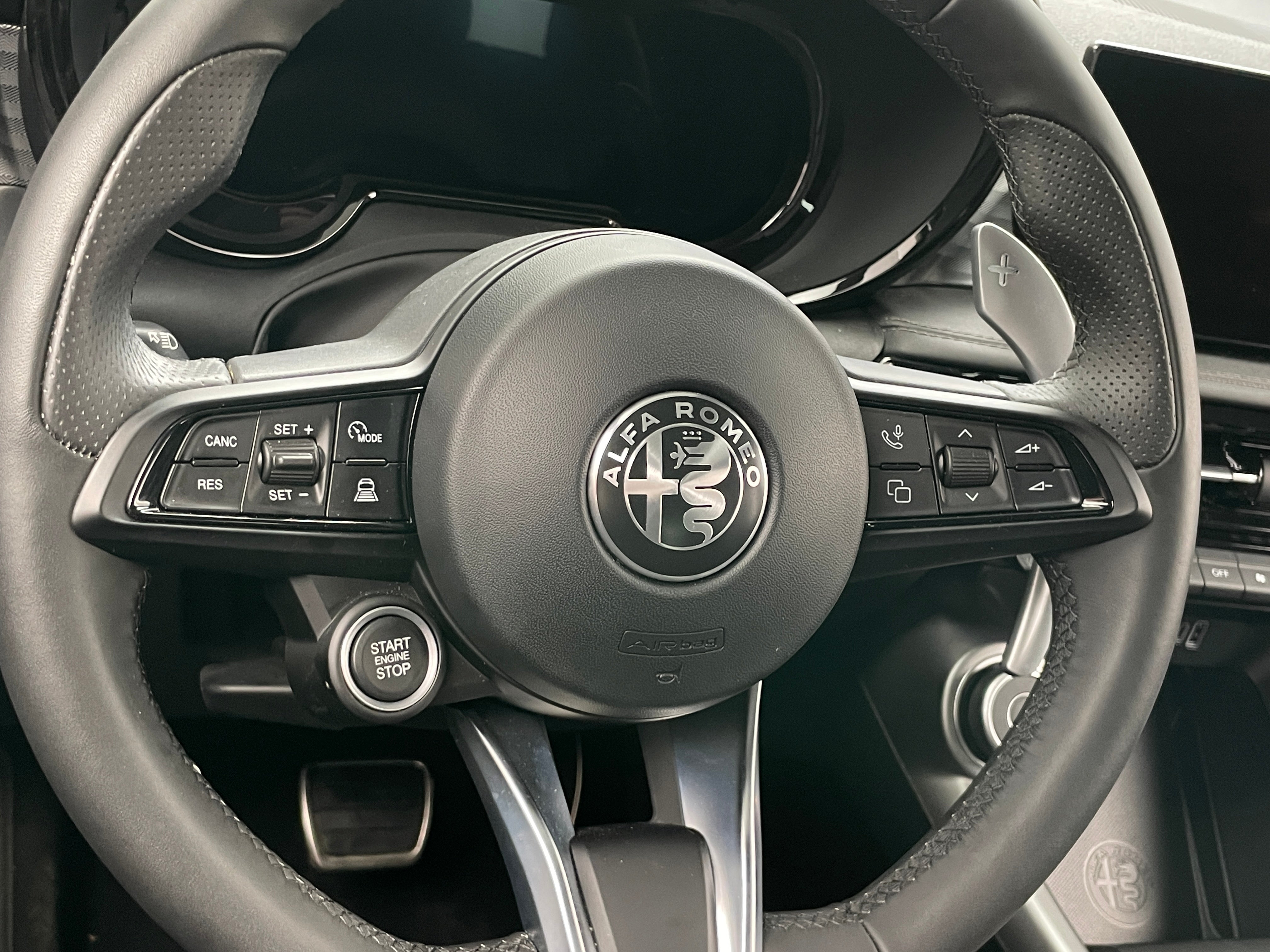 2024 Alfa Romeo Tonale Veloce 4