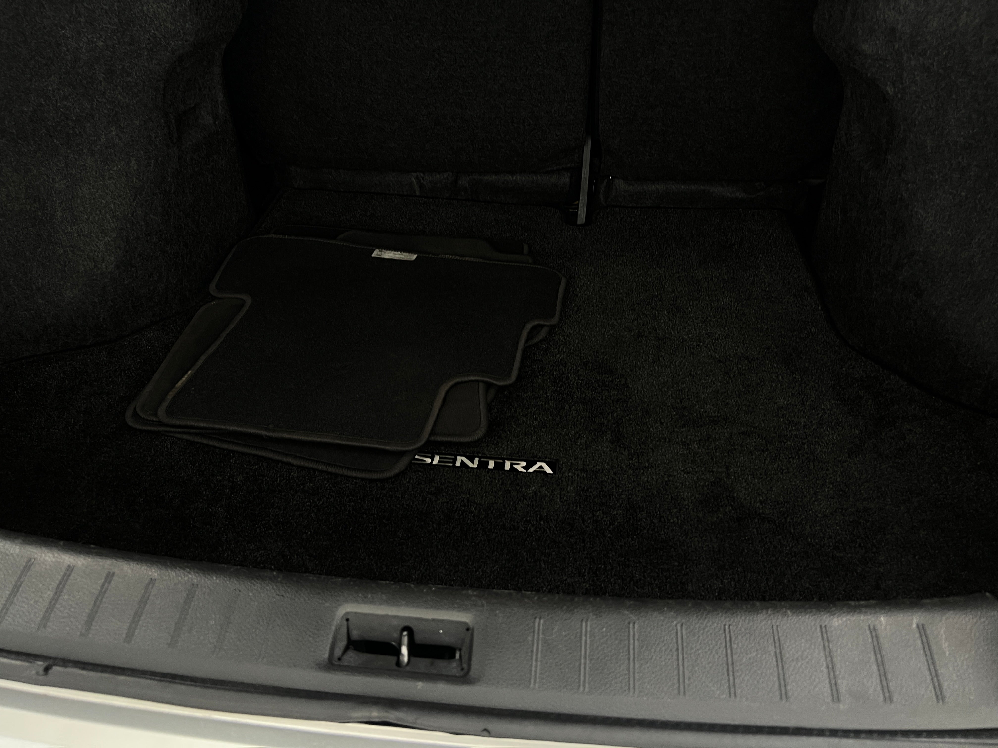 2019 Nissan Sentra S 6