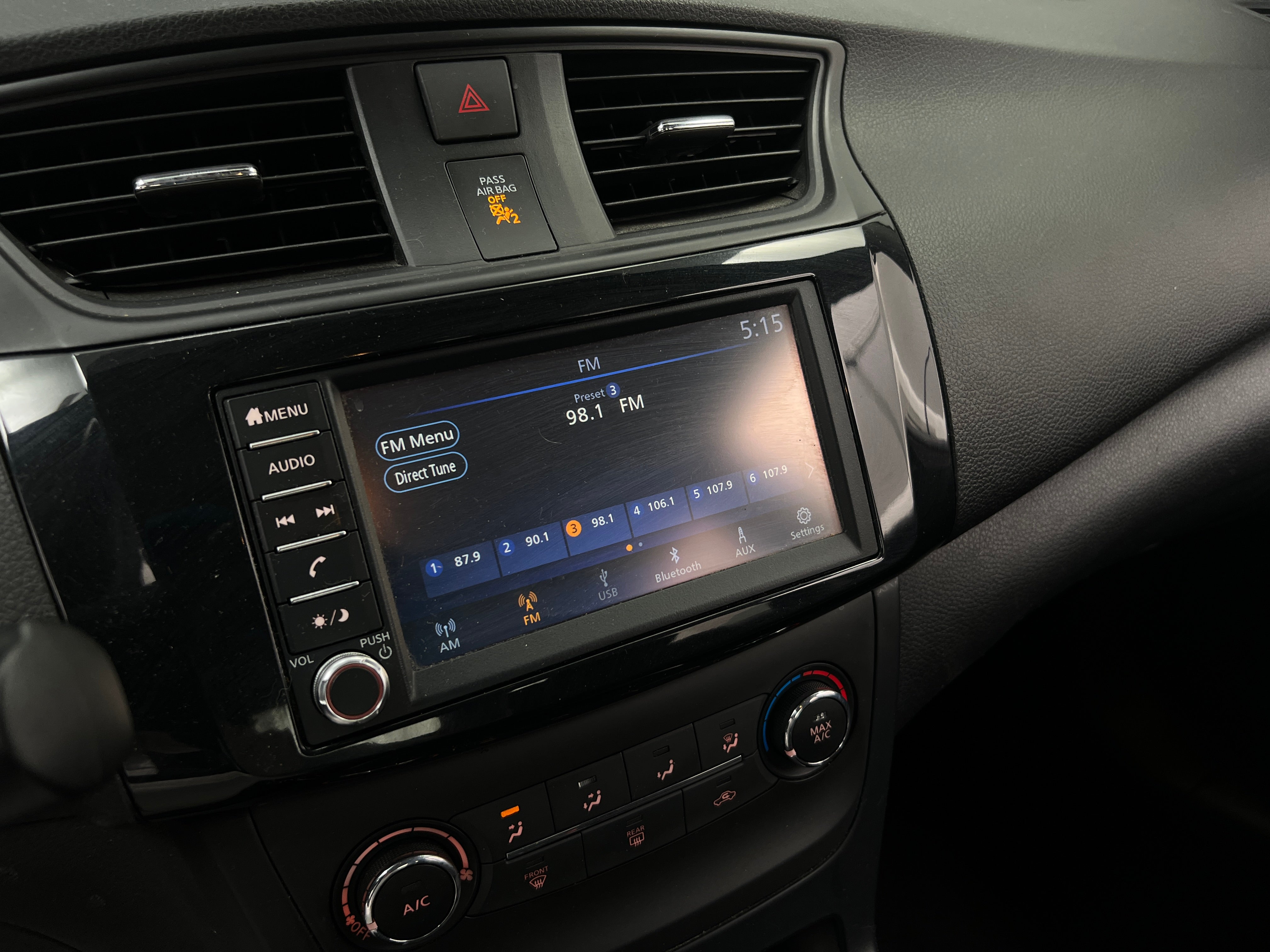 2019 Nissan Sentra S 4