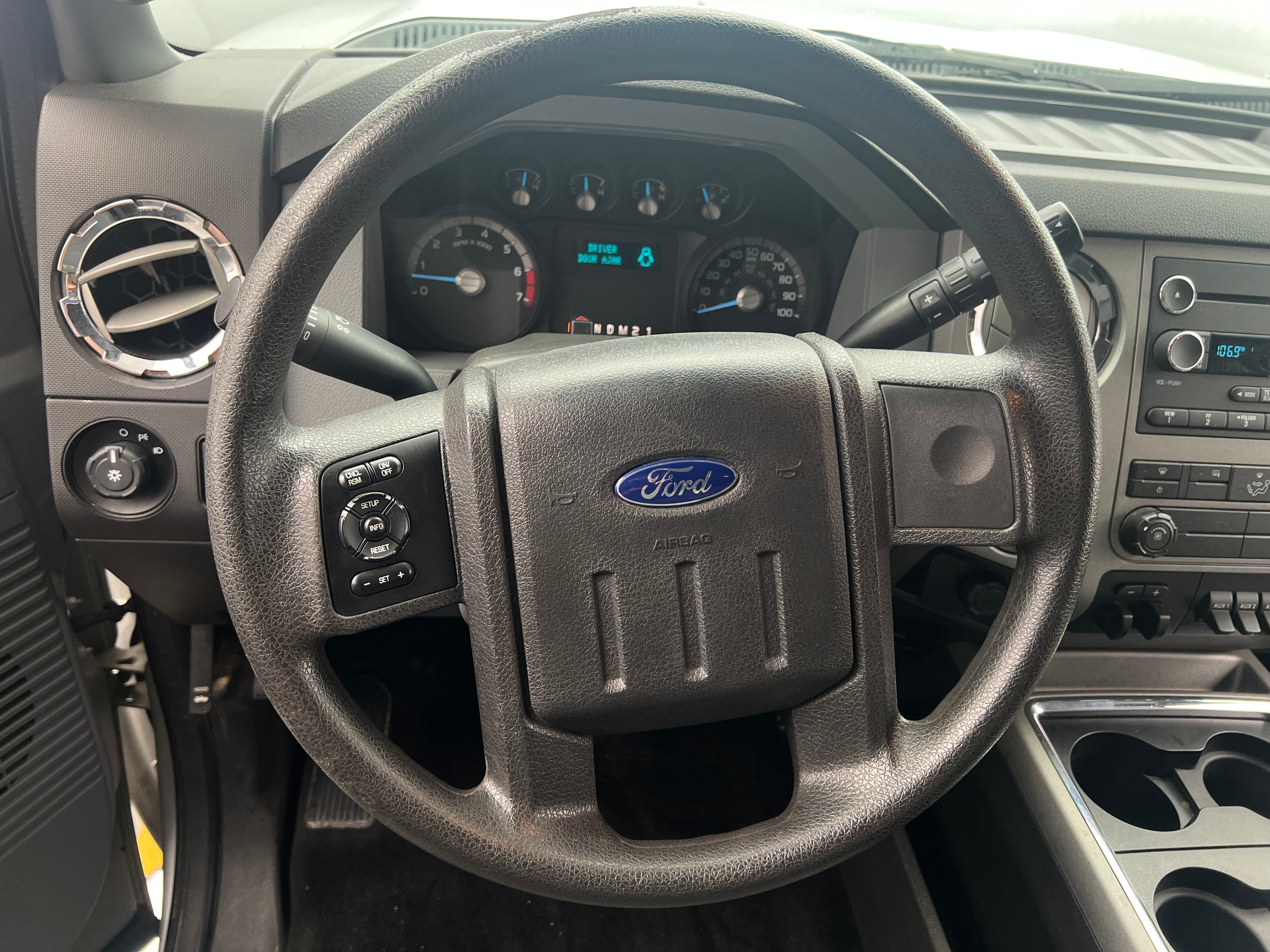 2012 Ford Econoline E-250 5