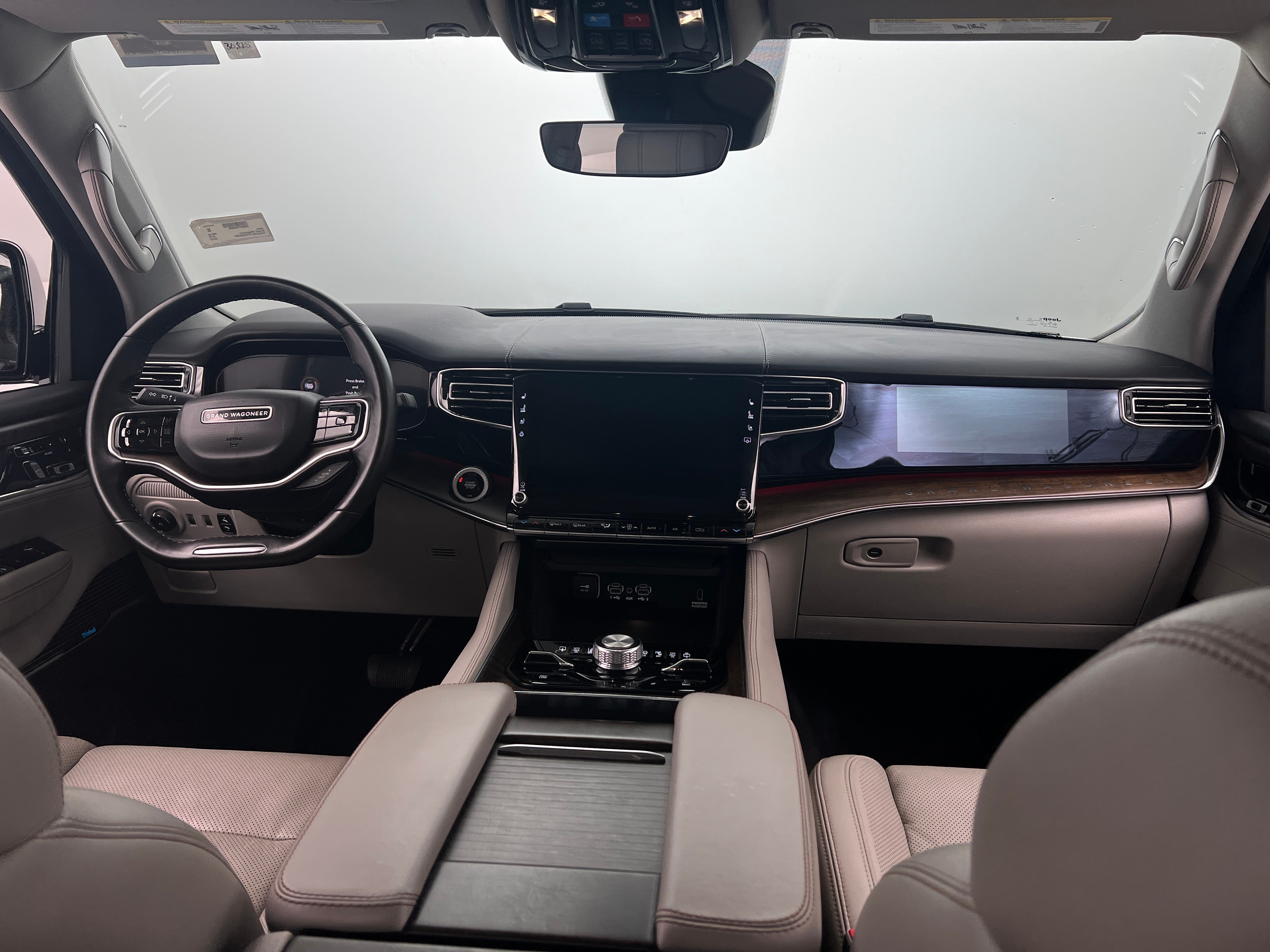 2023 Jeep Grand Wagoneer  2