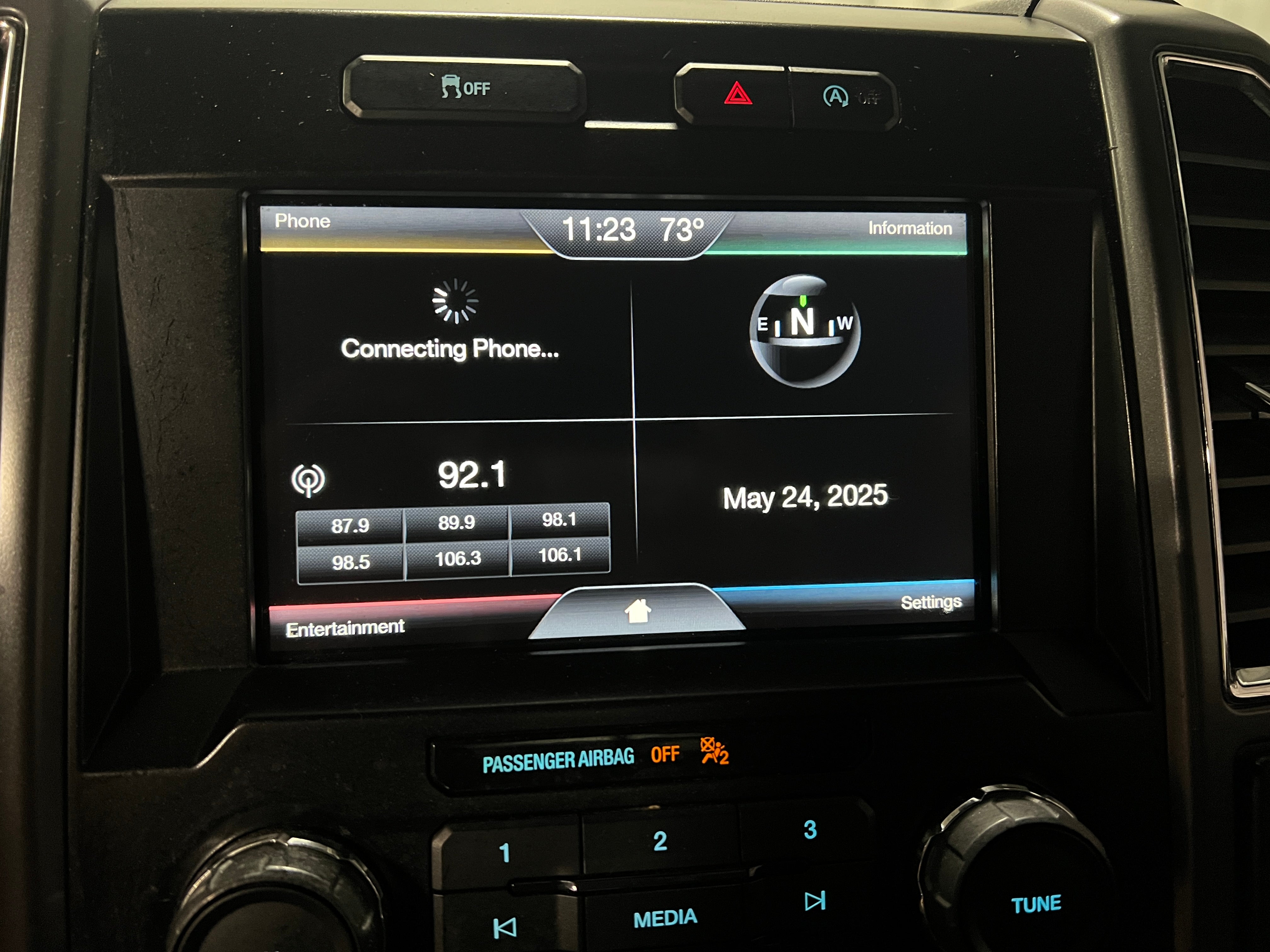 2015 Ford Econoline E-150 4