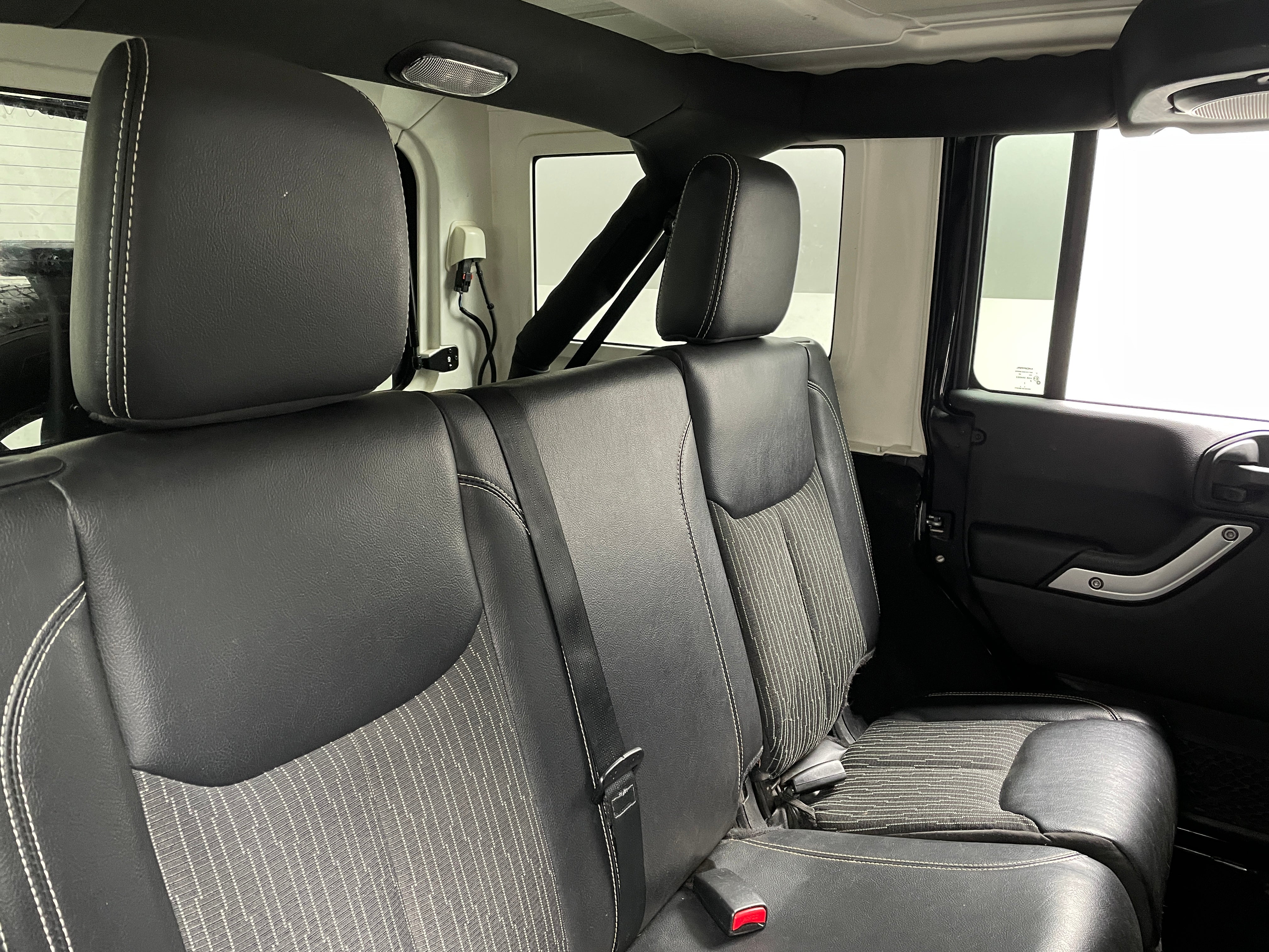 2013 Jeep Wrangler Unlimited Sport 6