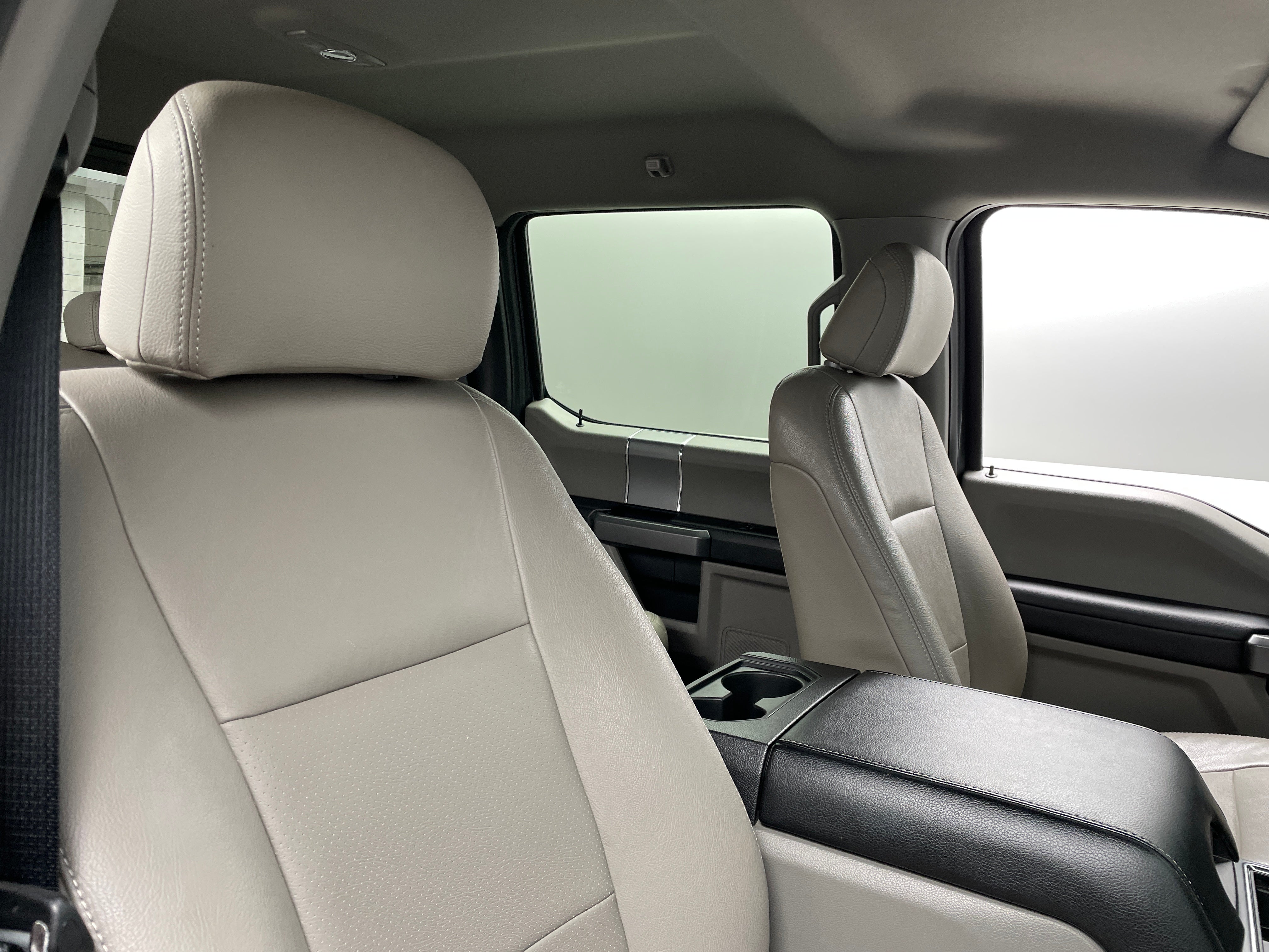 2021 Ford Econoline E-250 2