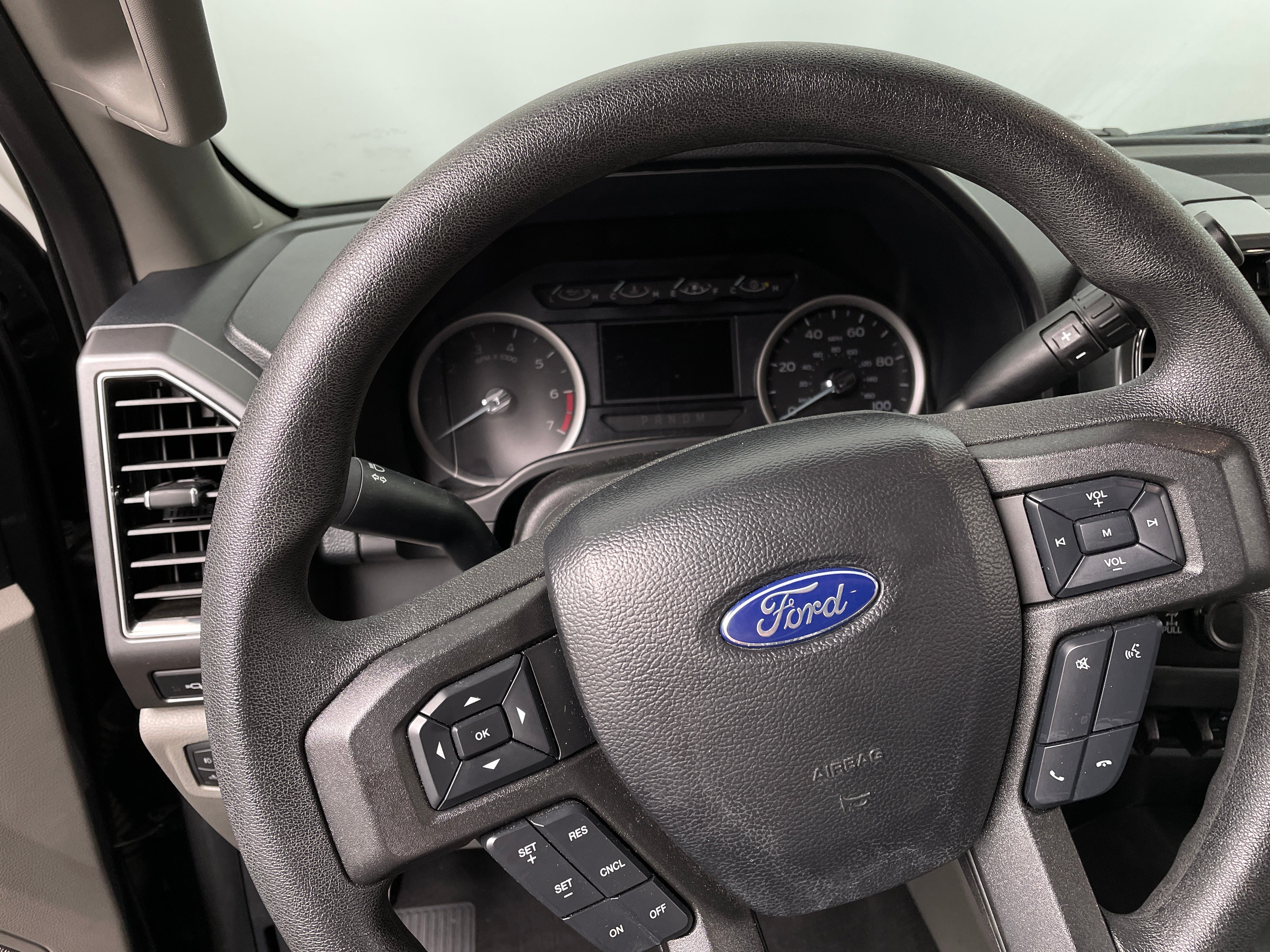 2021 Ford Econoline E-250 5