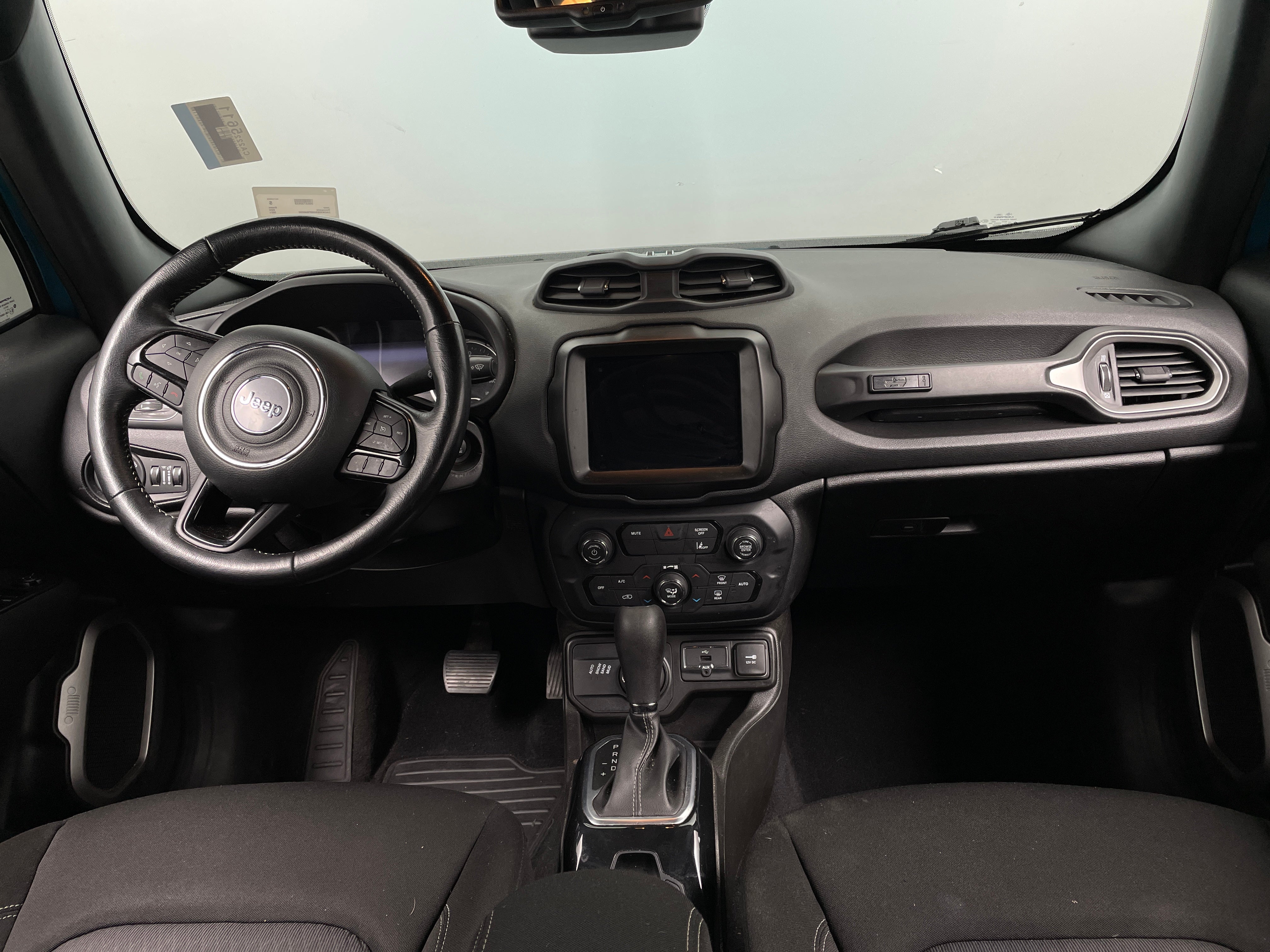 2021 Jeep Renegade 80th Anniversary 3