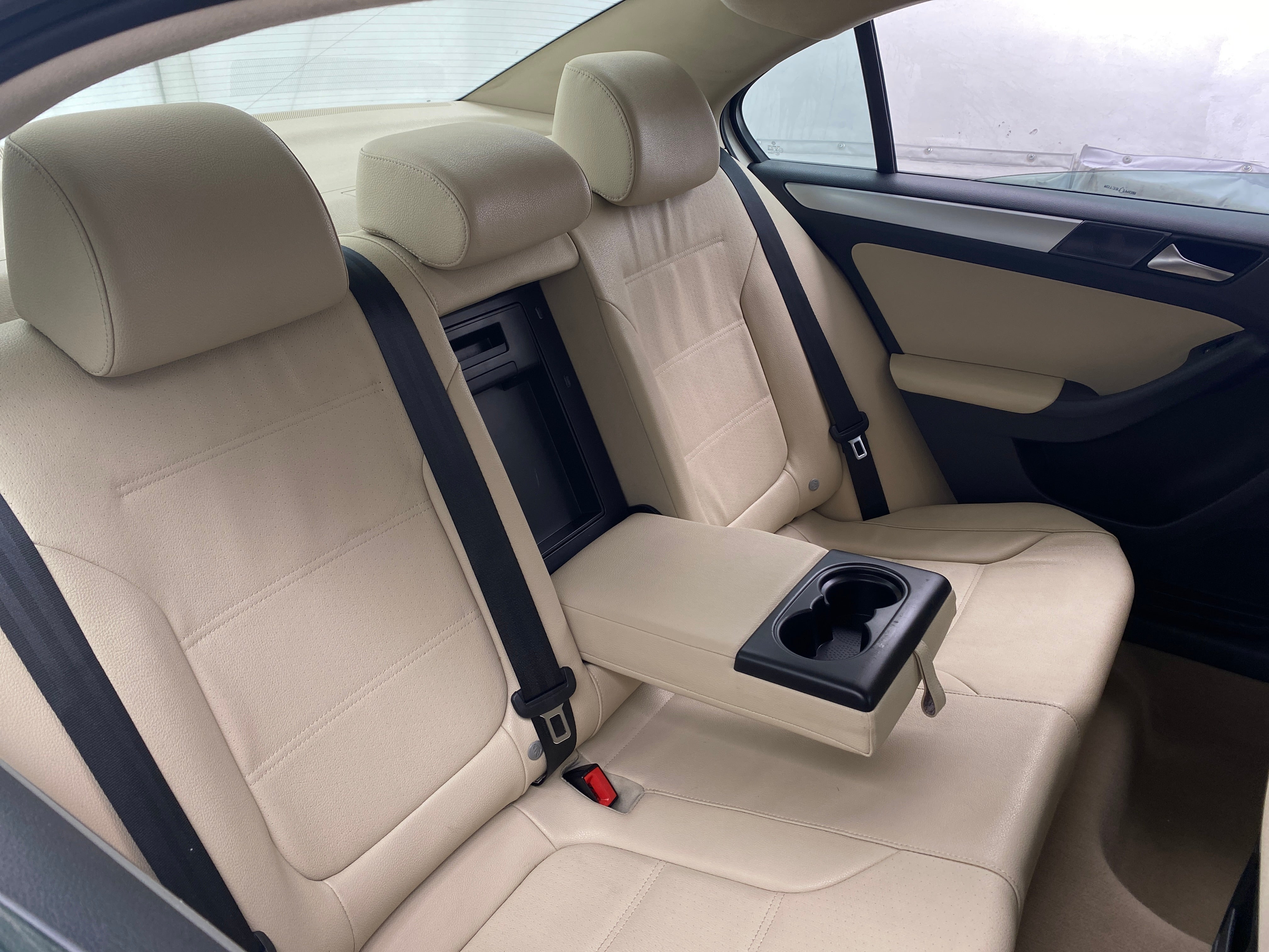 2012 Volkswagen Jetta 2.0T 5