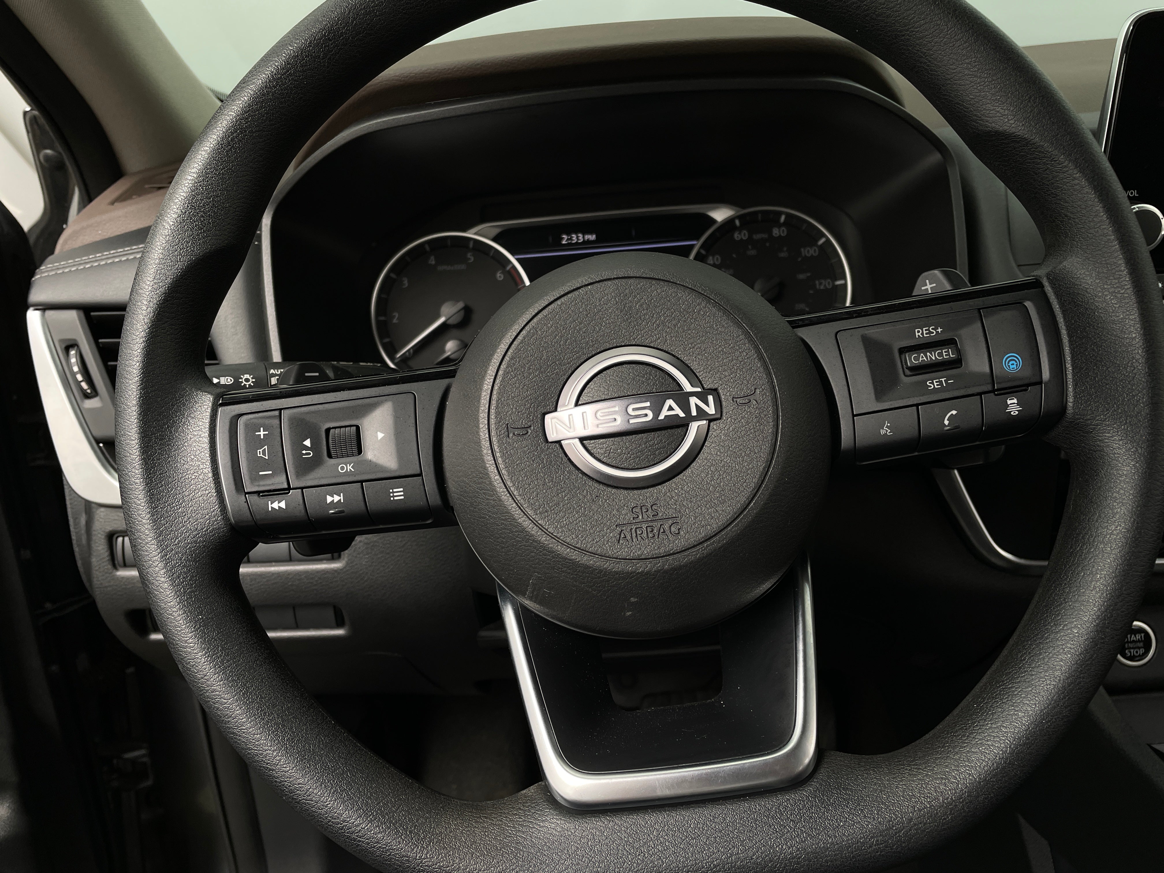 2023 Nissan Rogue SV 5