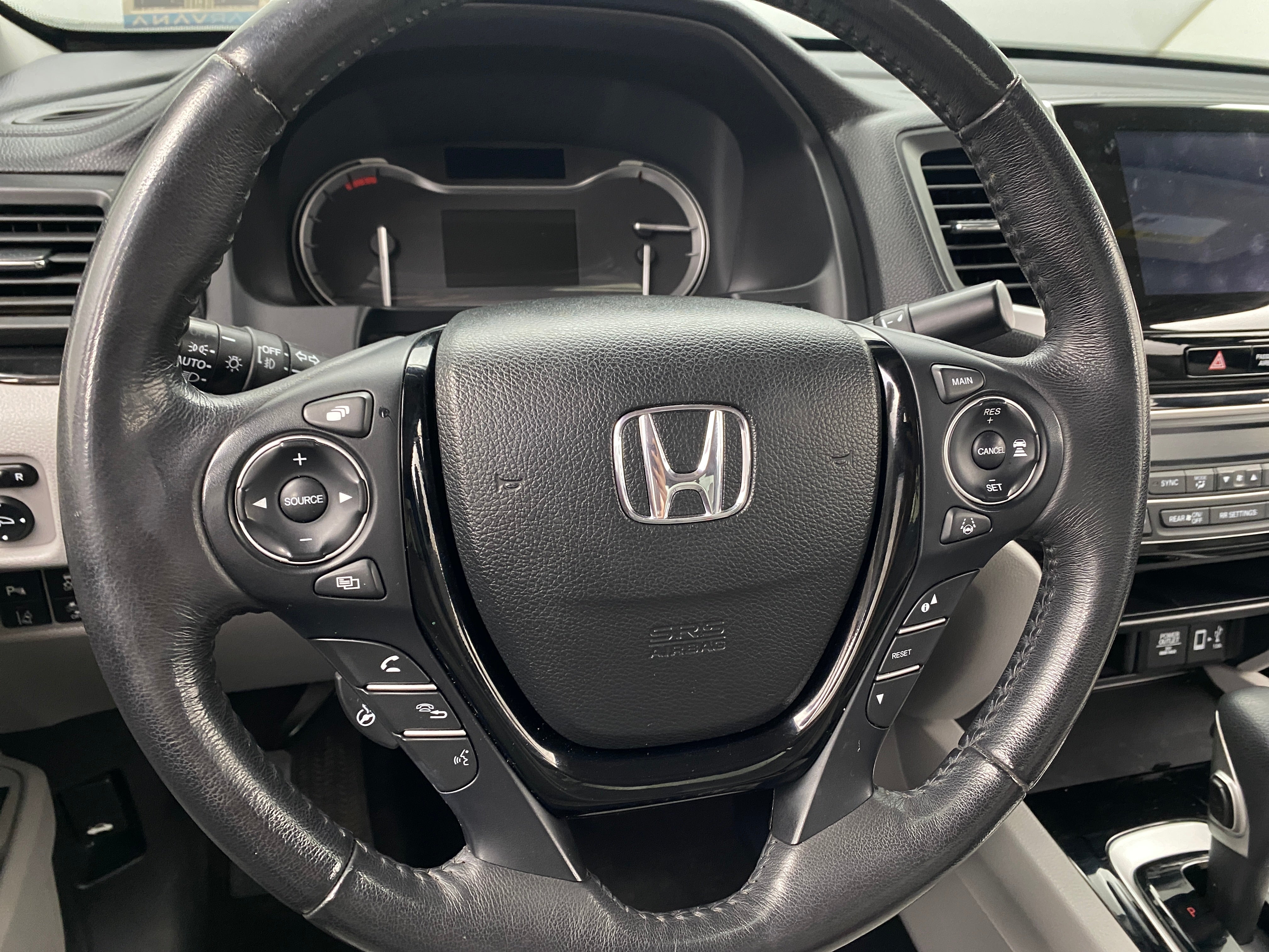 2019 Honda Ridgeline RTL-E 4