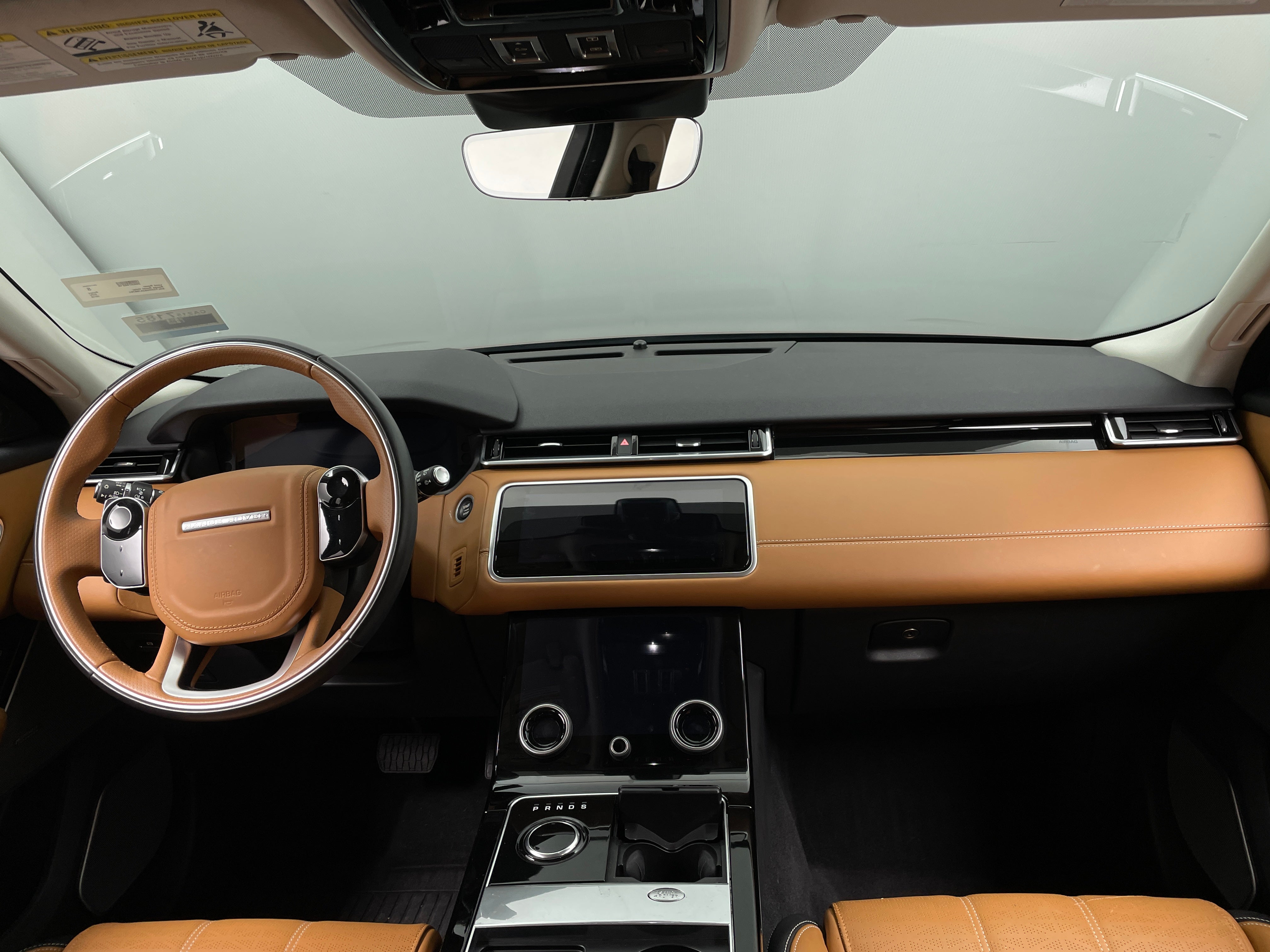 2018 Land Rover Range Rover Velar R-Dynamic SE 2