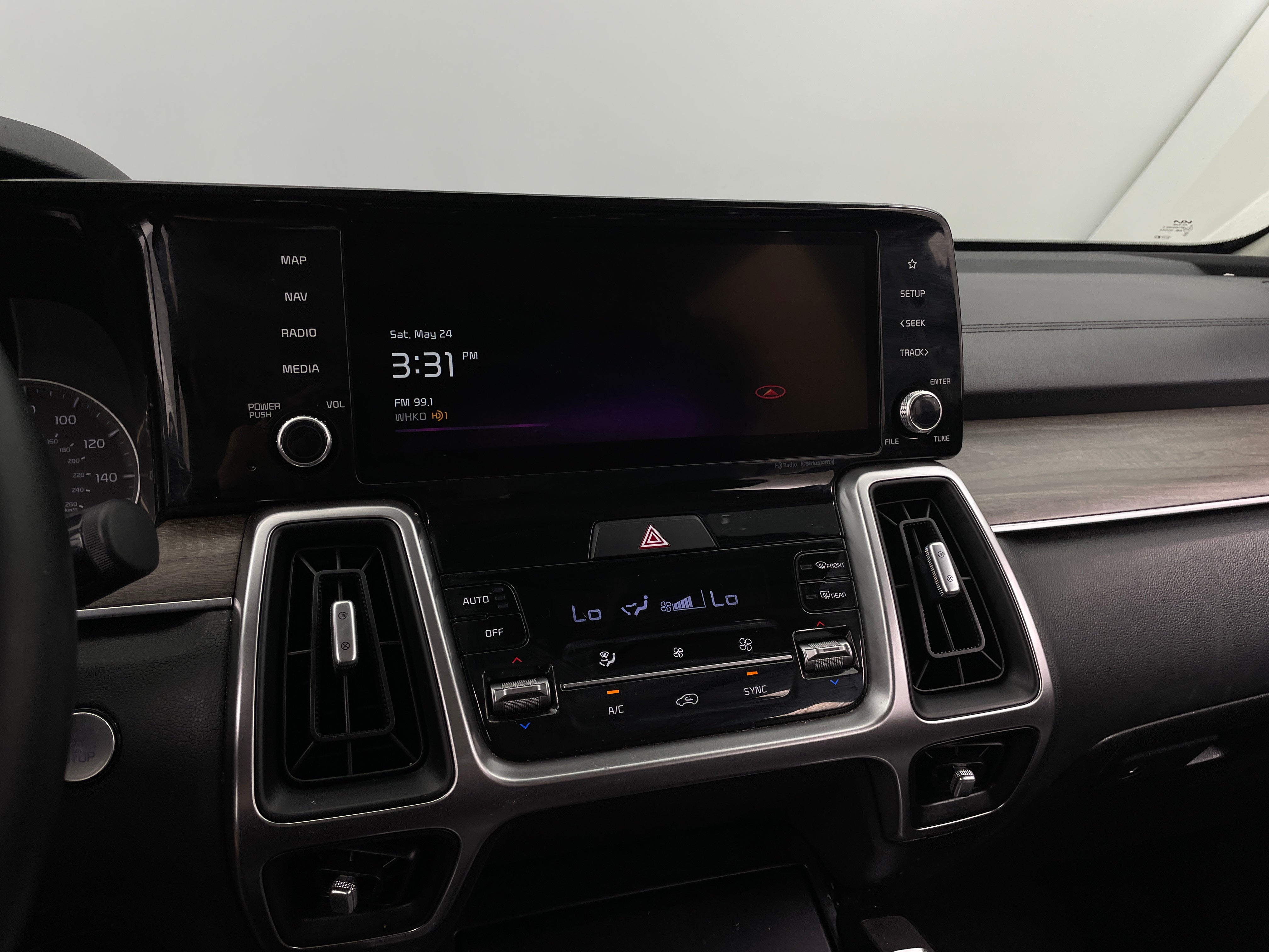 2022 Kia Sorento X-Line S 3