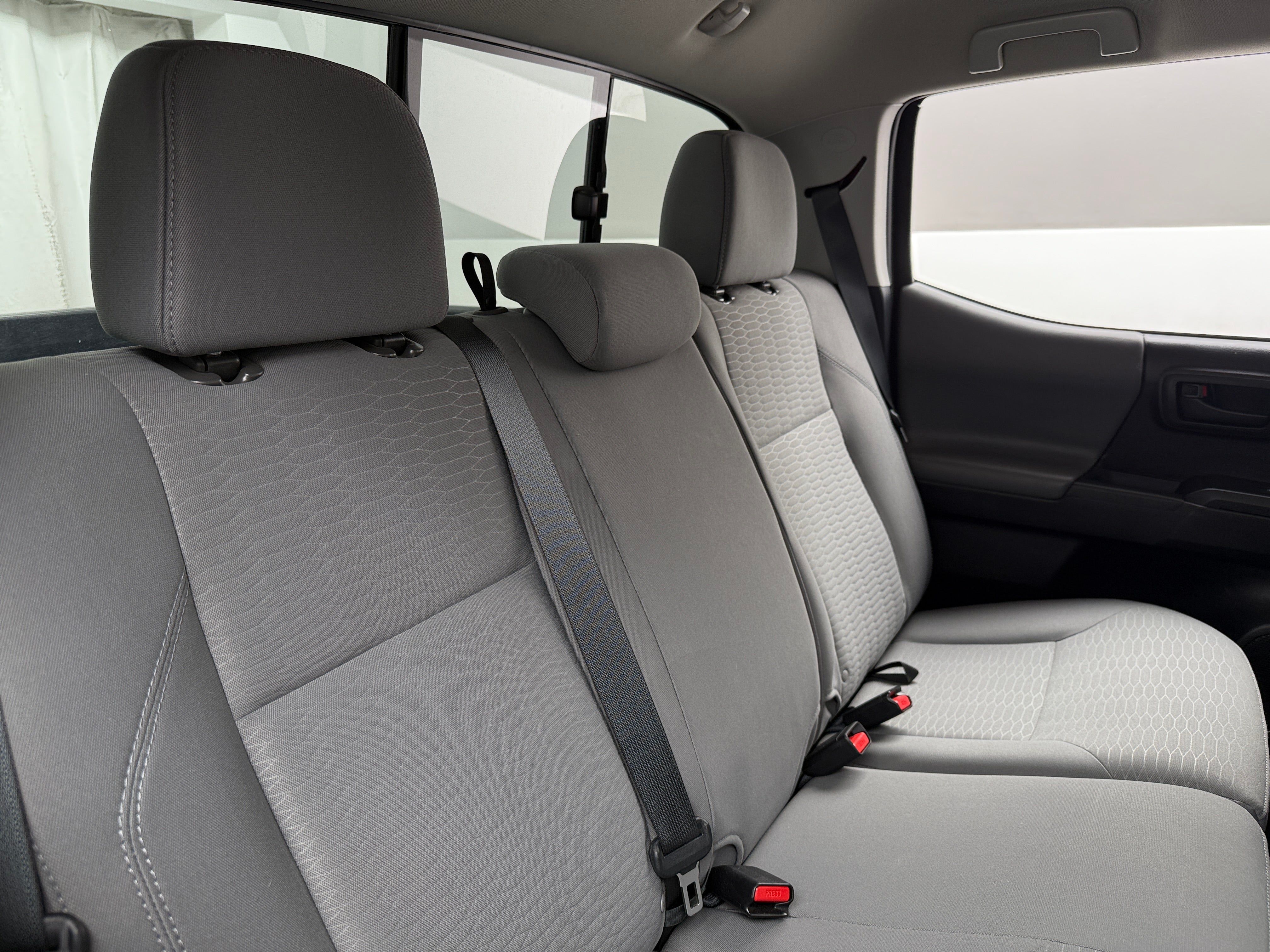 2019 Toyota Tacoma SR5 6