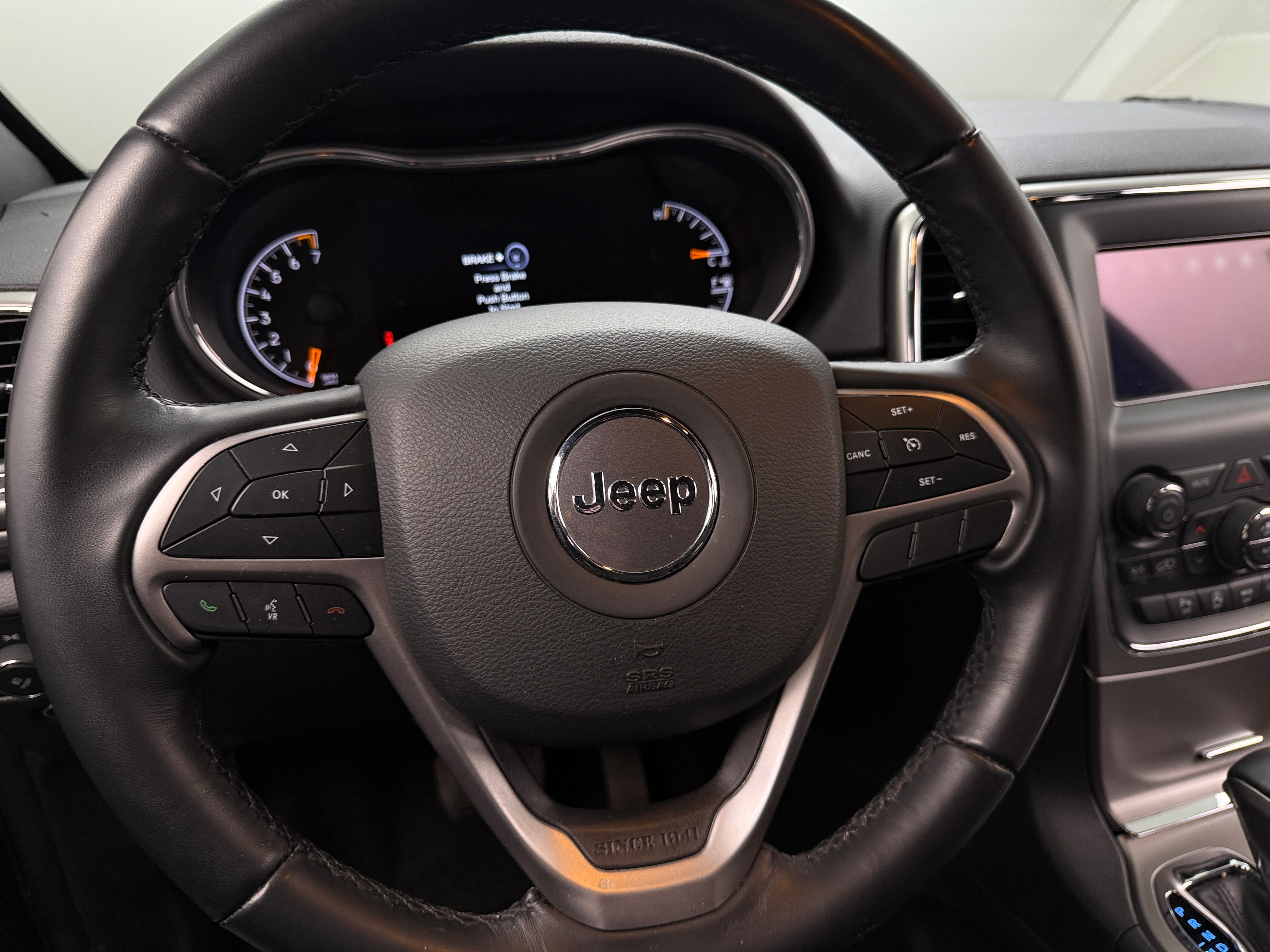 2021 Jeep Grand Cherokee Laredo 5