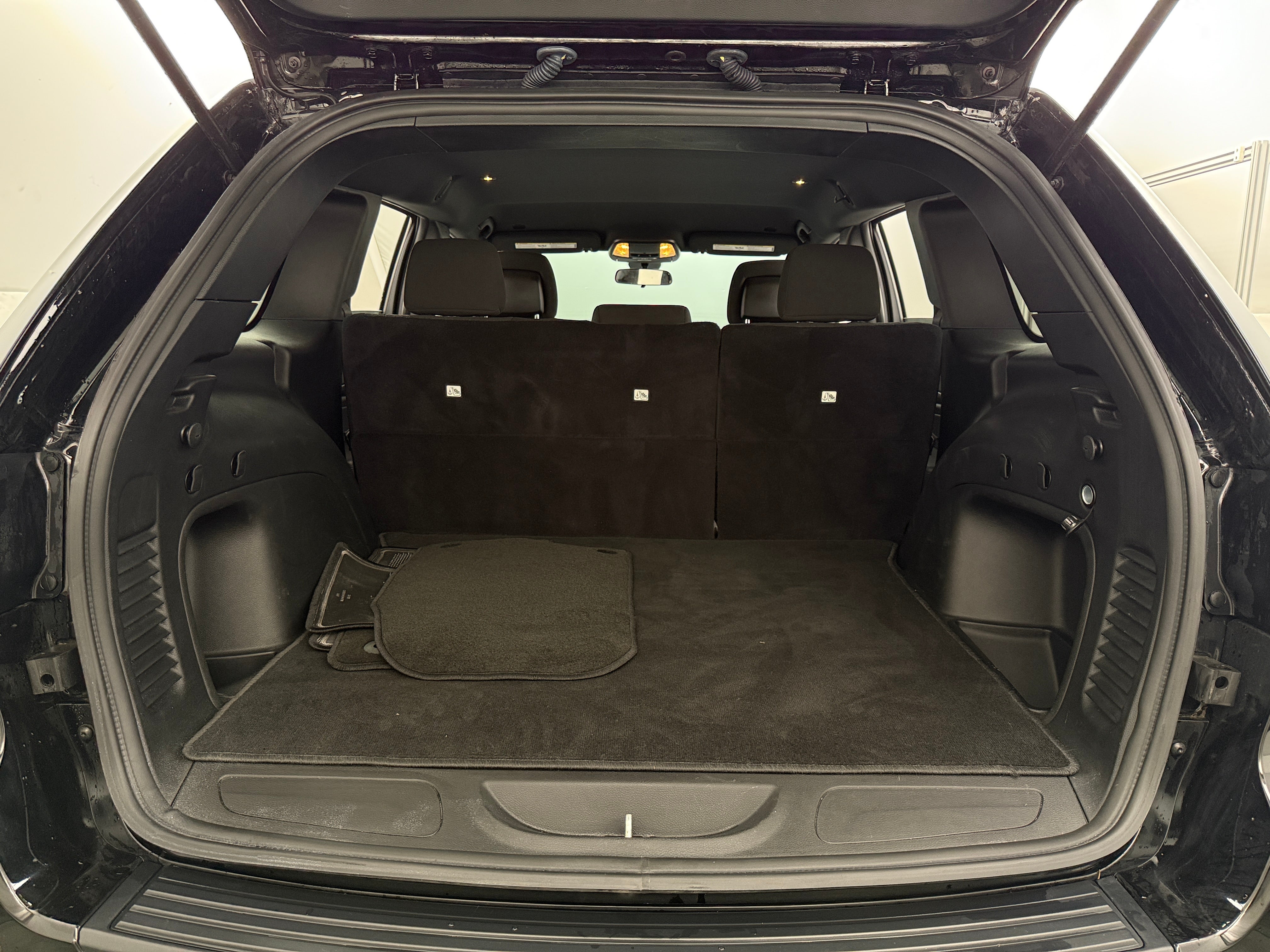 2021 Jeep Grand Cherokee Laredo 7