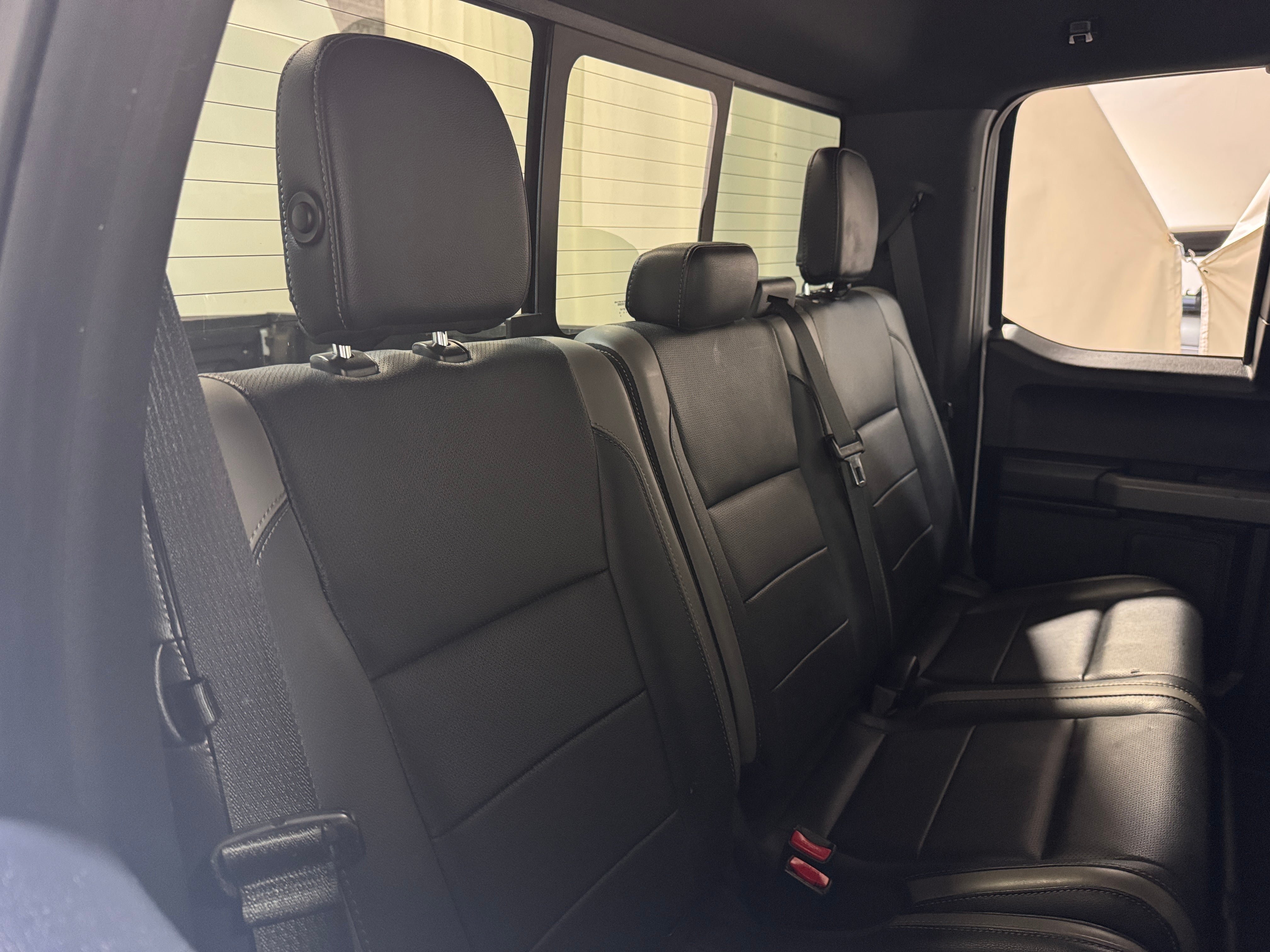 2017 Ford Econoline E-150 5