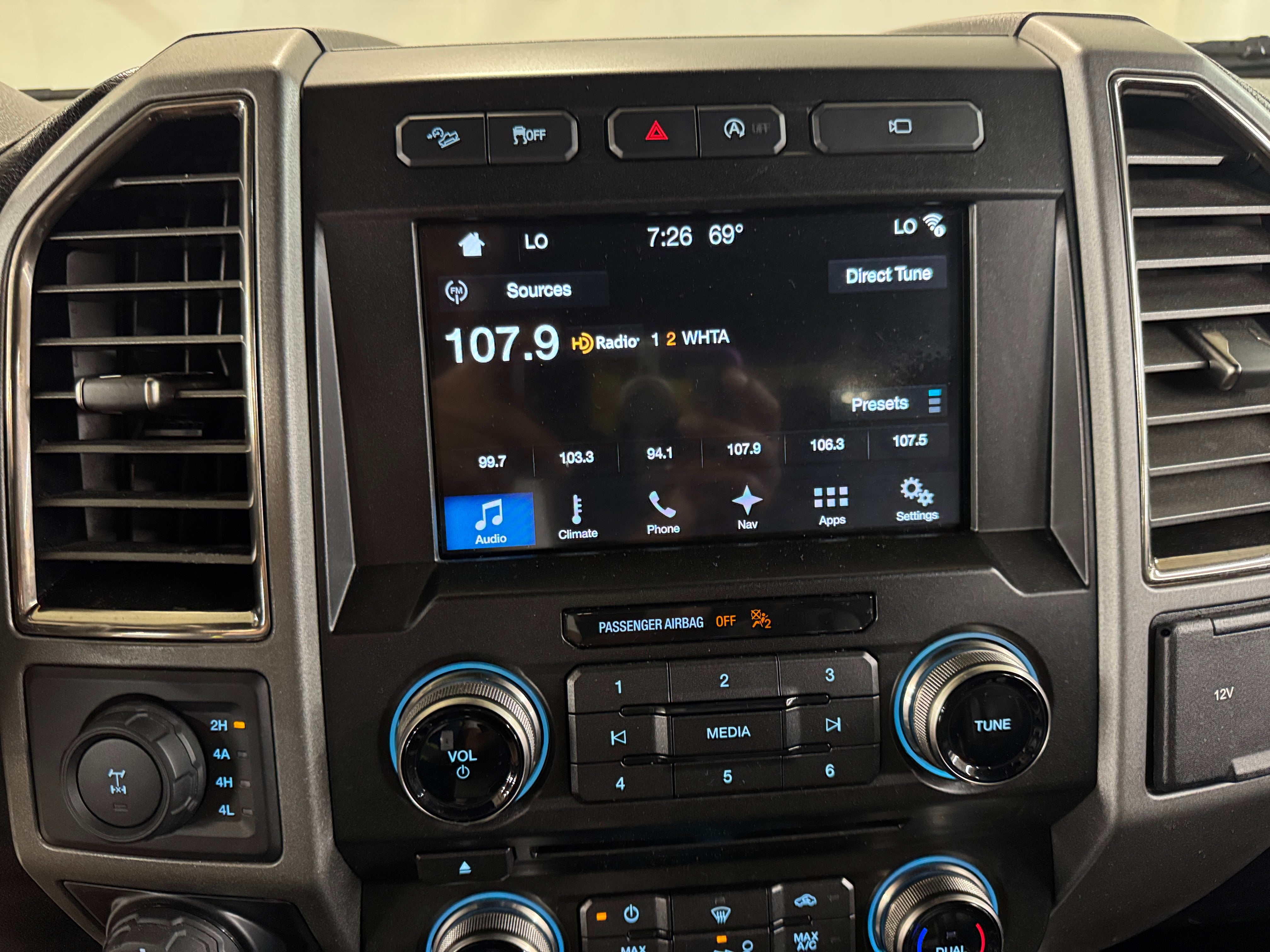 2017 Ford Econoline E-150 3