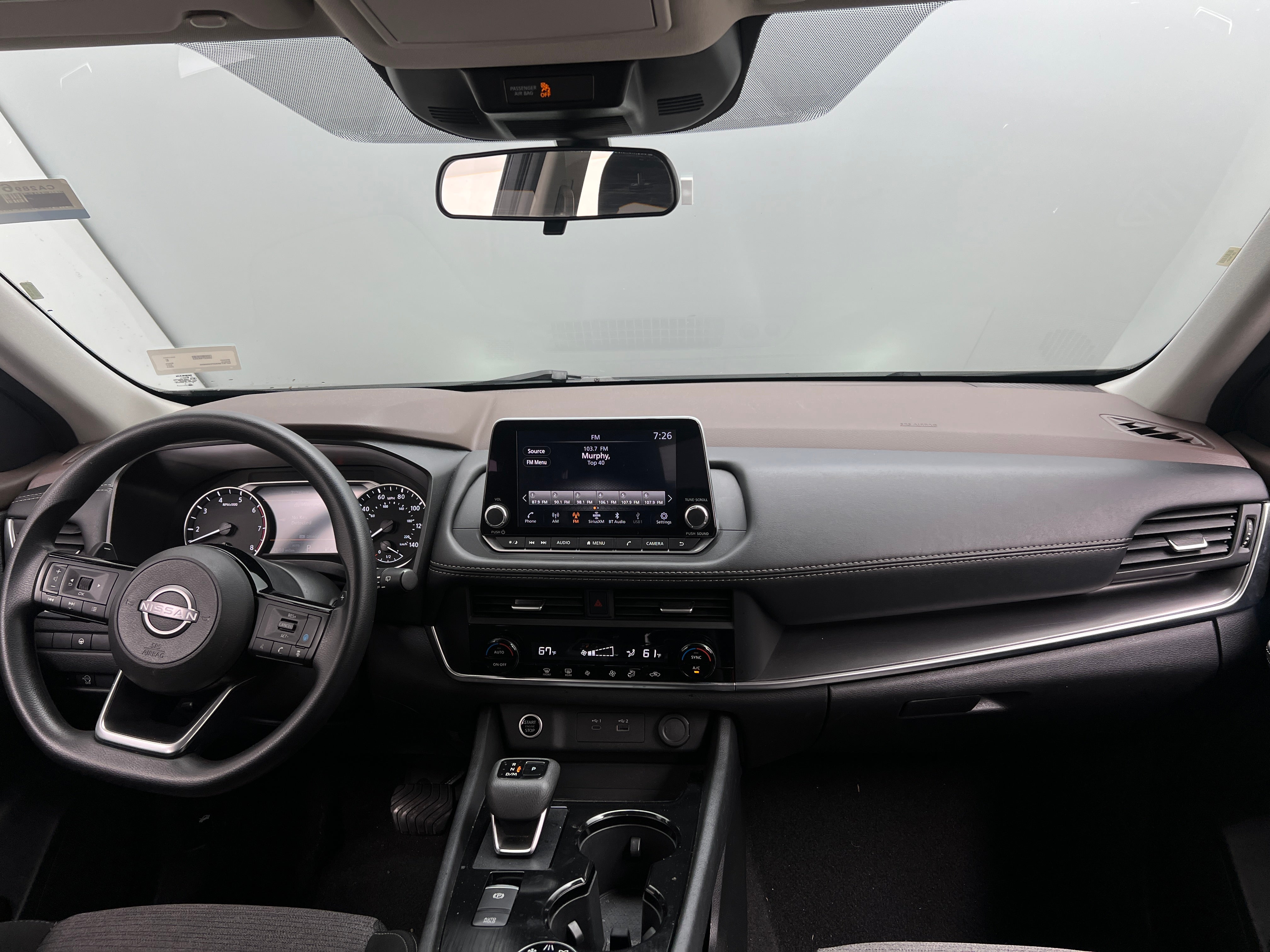 2023 Nissan Rogue SV 3