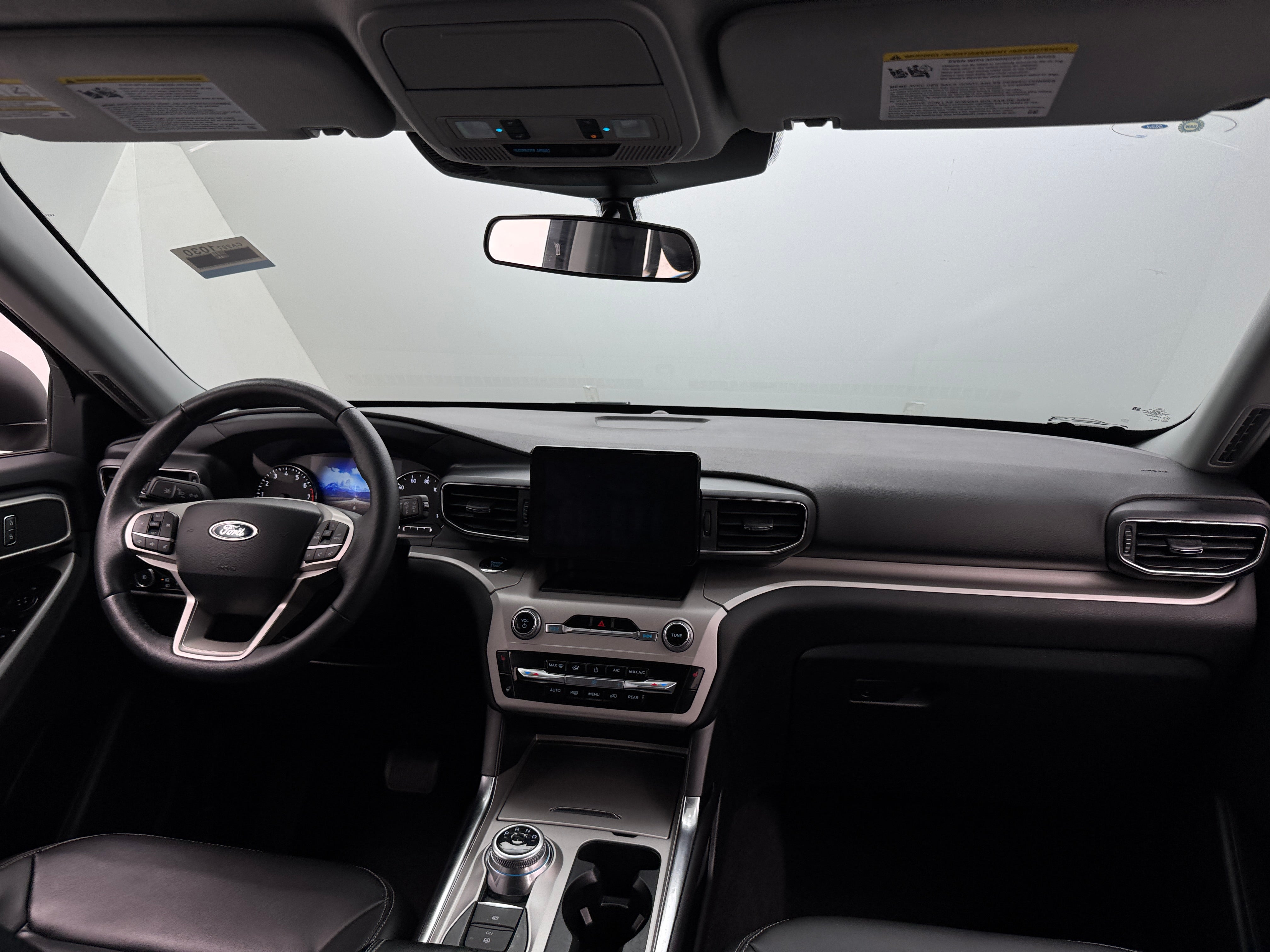 2024 Ford Explorer XLT 3