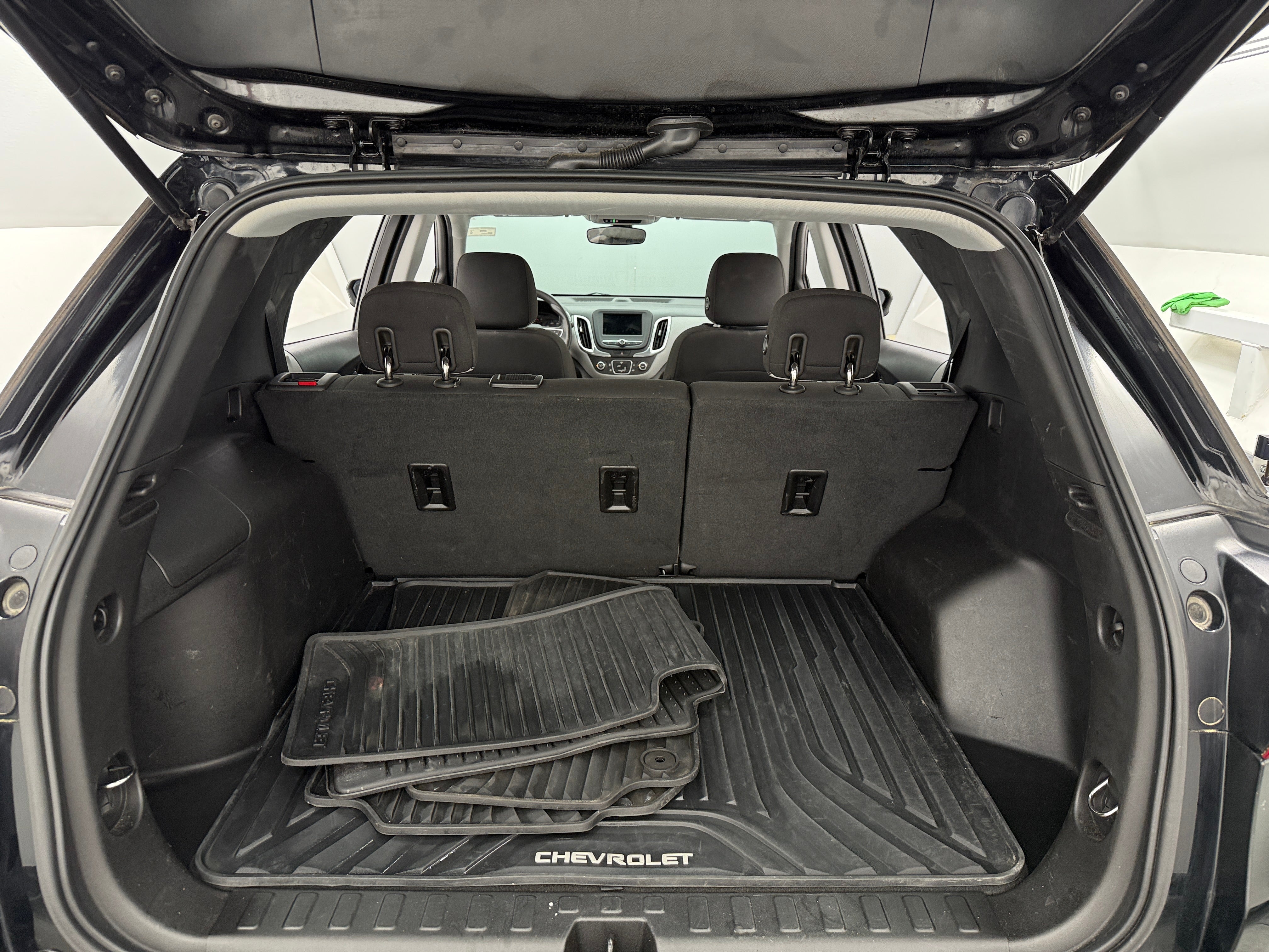 2019 Chevrolet Equinox LS 7